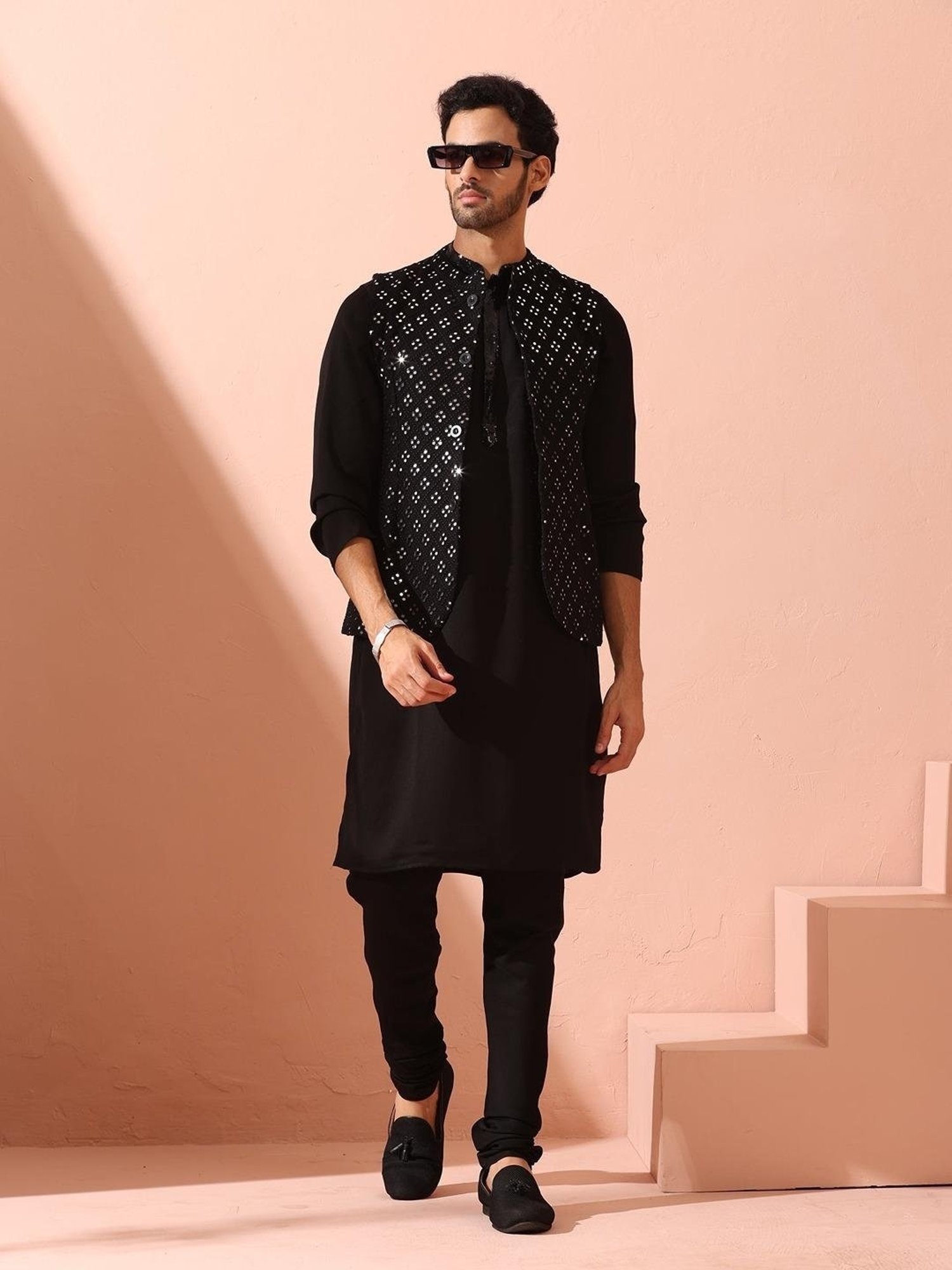 Swtantra Black Regular Fit Embellished Nehru Jacket