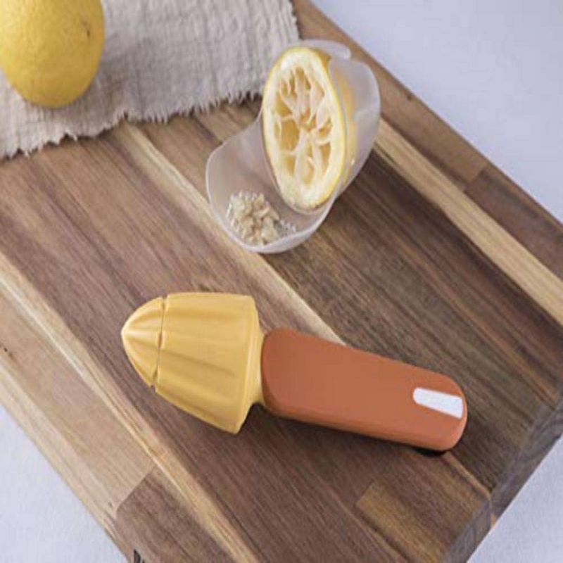 Cookduo Juice & Strain - Lemon Reamer with Strainer