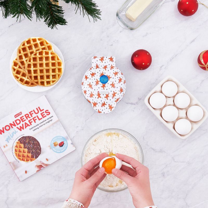 Dash Wonderful Mini Waffle Gift Set