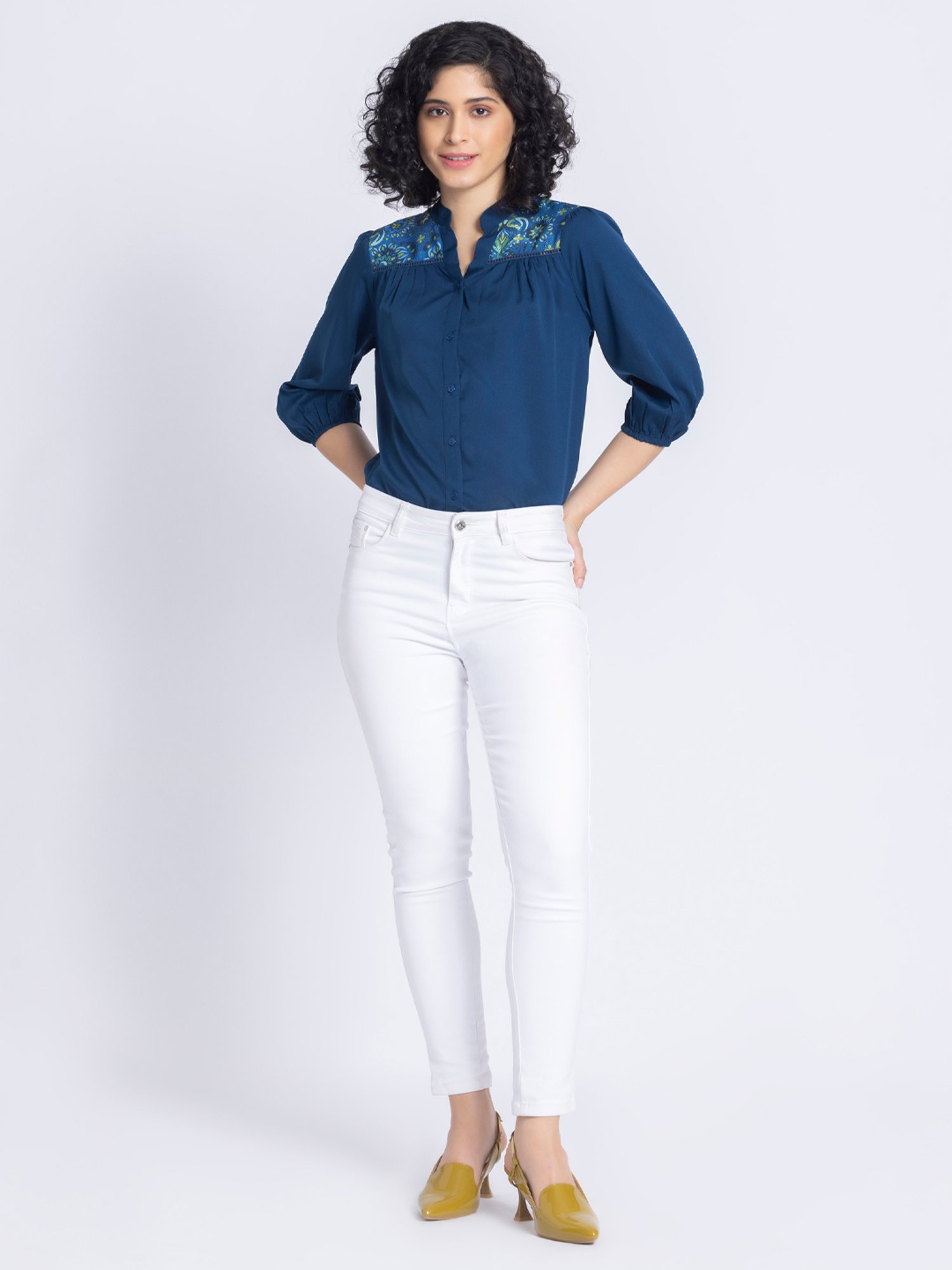 SHAYE Teal Printed Top