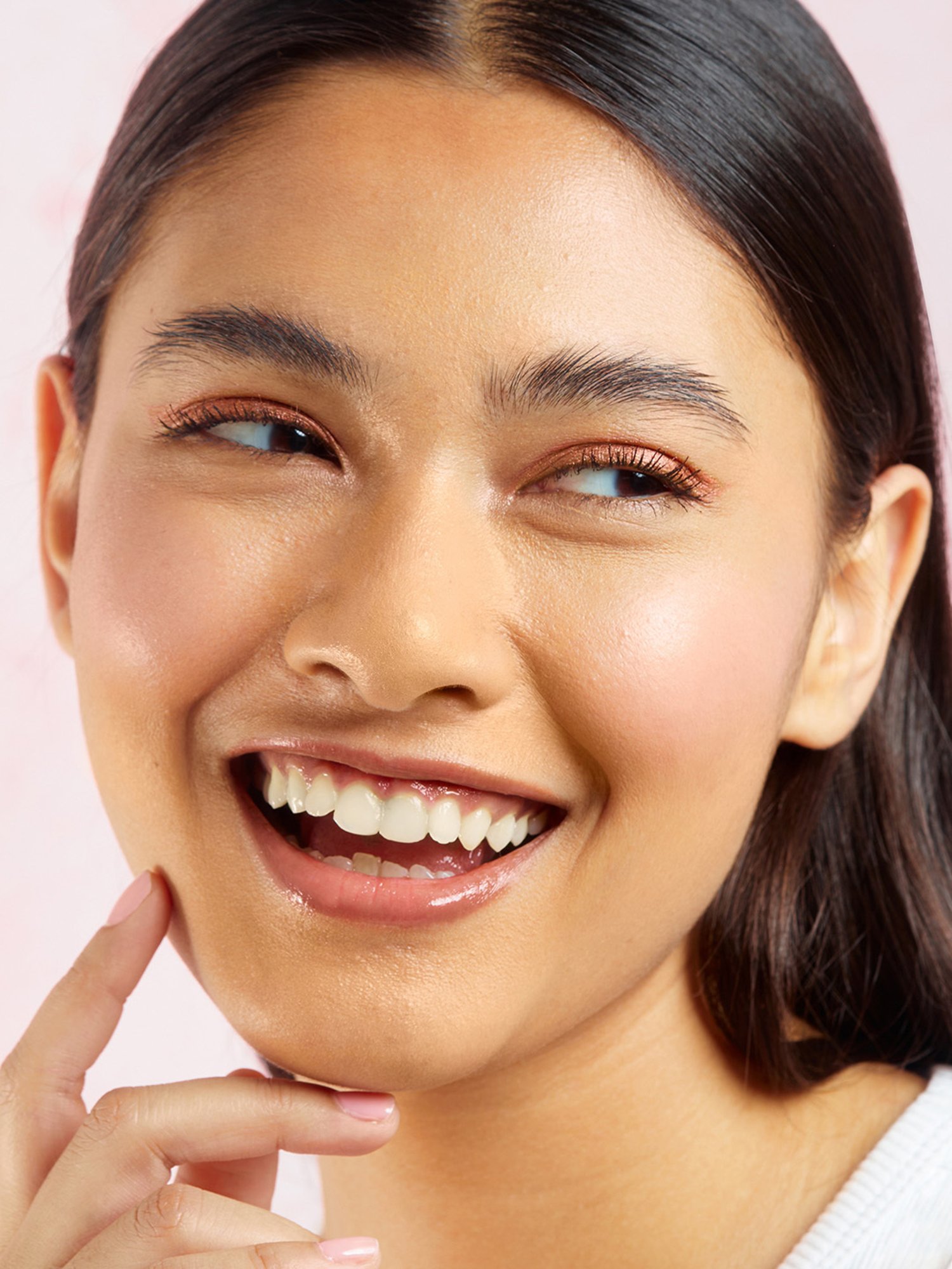 Makeup Revolution Mousse Shadow Rose Gold - 4 gm