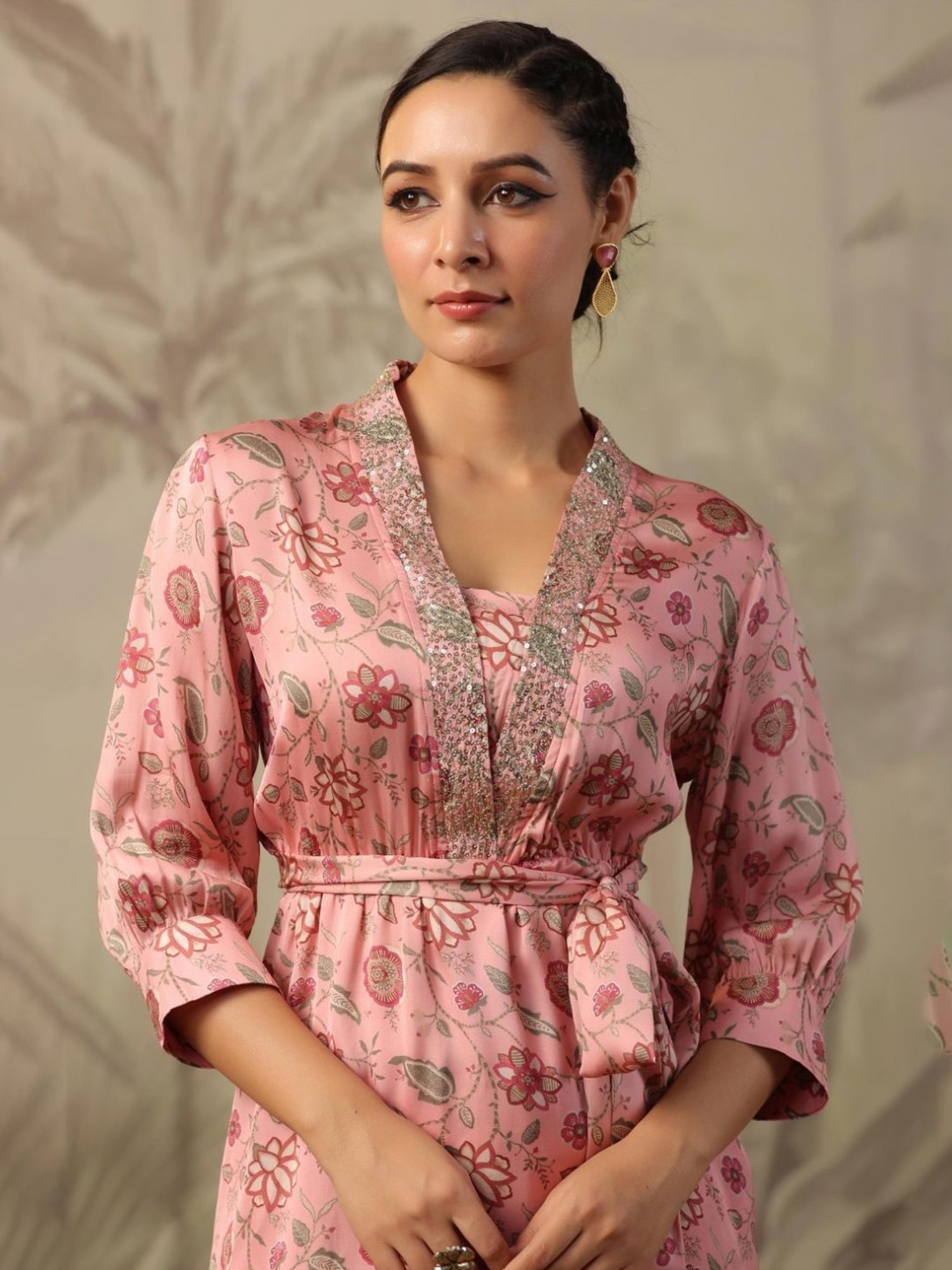 Artagai Beige Co-Ord Set with Notch Collar Kurta and Straight Pants