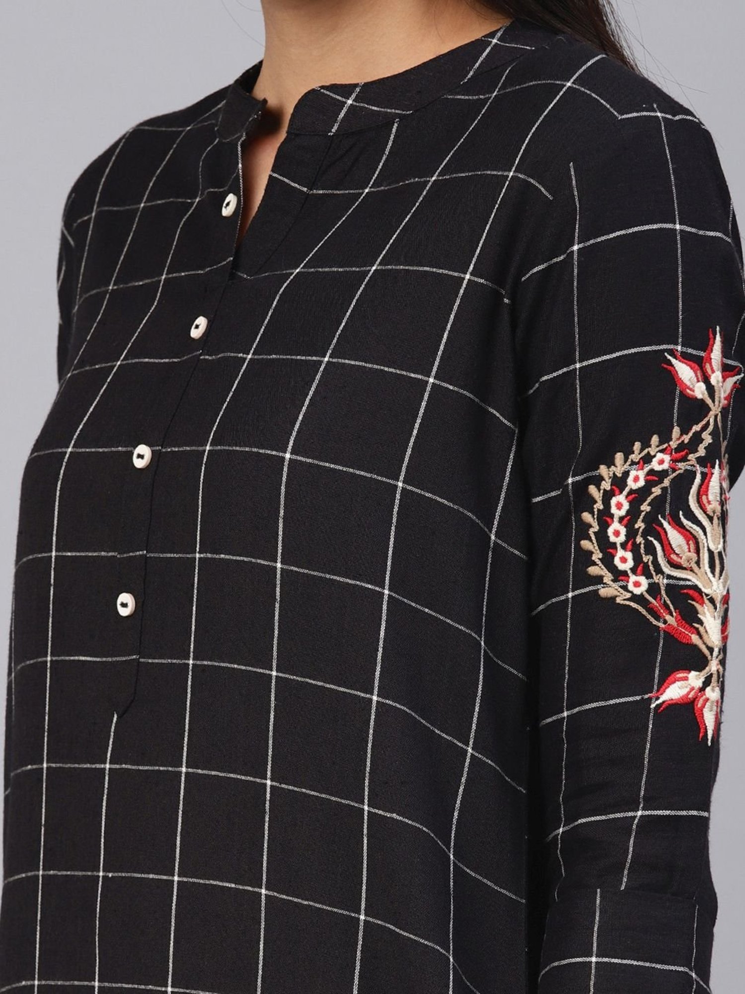 Alena Black Cotton Embroidered Straight Kurta