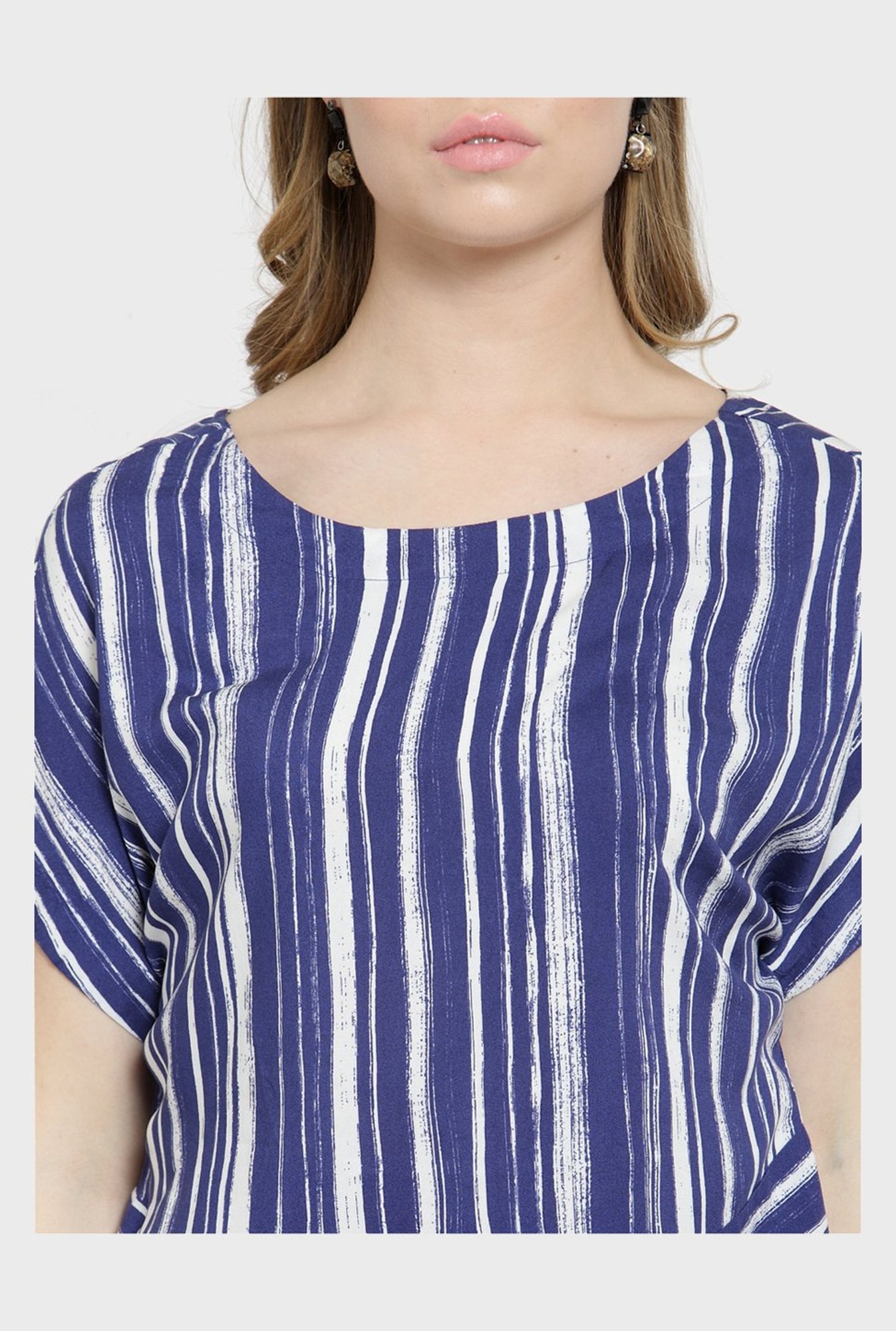 Latin Quarters Blue Striped Top