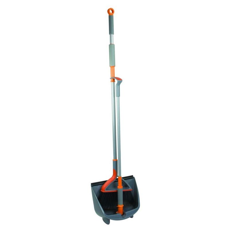 Casabella Upright Broom and Dustpan Set with Detachable Handles Sweeper Tool with Rubber Bumper for Cleaning and Sweeping Home Floors