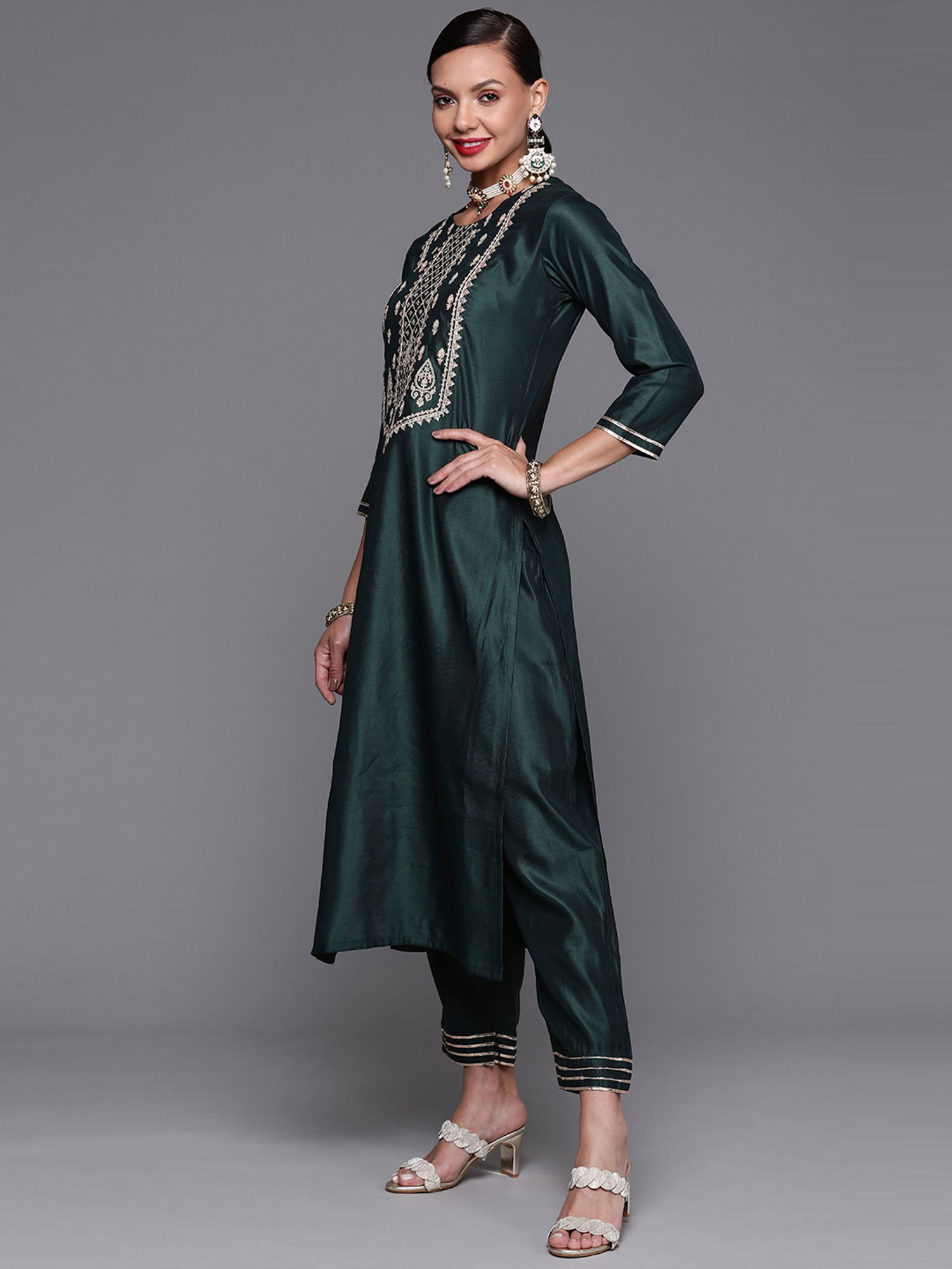 Indo Era Green Embroidered Kurta Pant Set With Dupatta