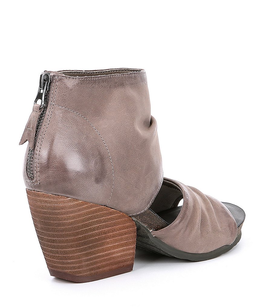 OTBT Patchouli Leather Sandals