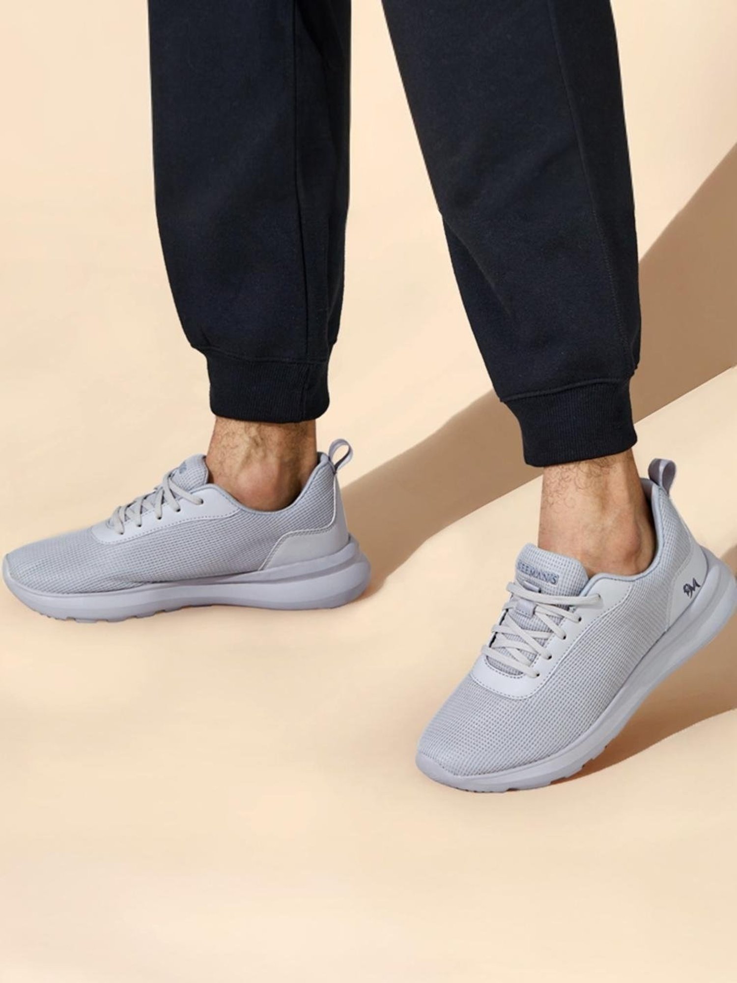 Neemans Men's Tread Basic Grey Training Shoes