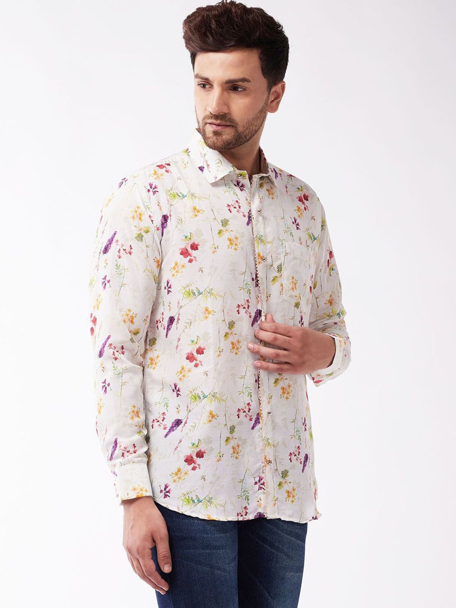Vastramay Cream Straight Fit Printed Shirts