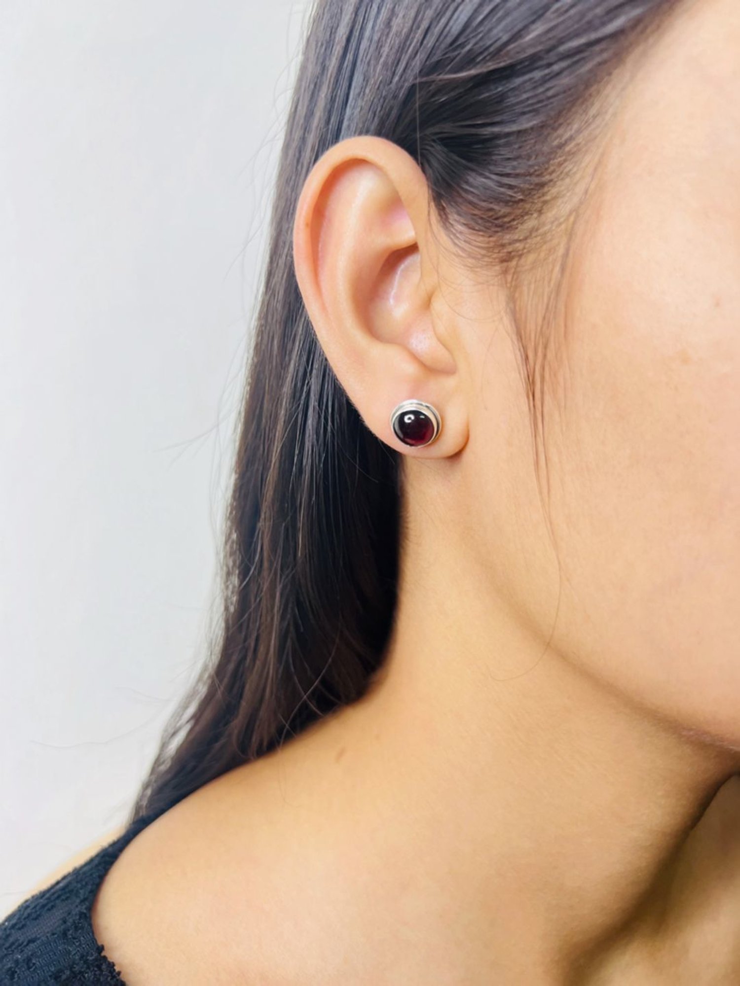 Arte Jewels 925 Sterling Silver Garnet Stone Round Stud Earrings for Women & Girls