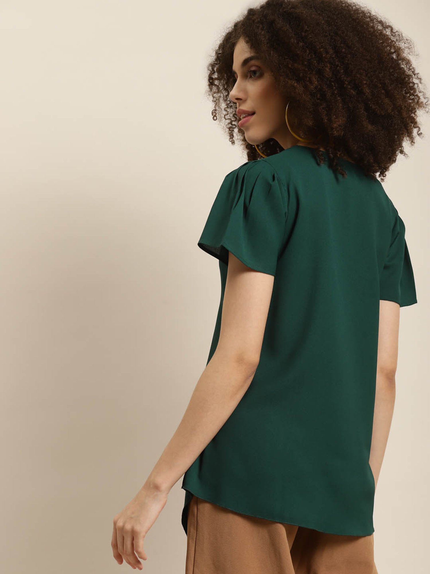 Qurvii Green Loose Fit Top