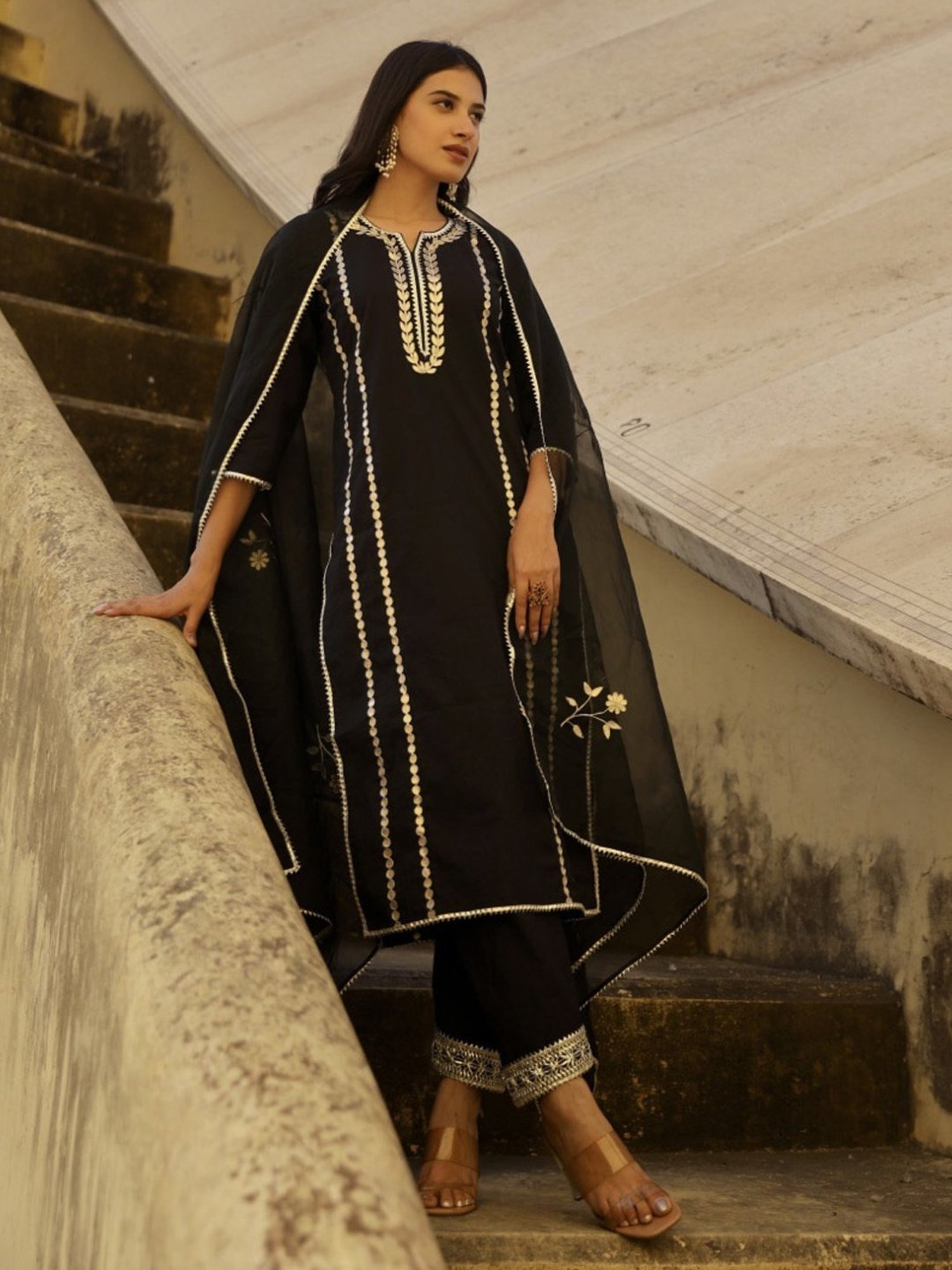 Asrumo Black Gota Patti Cotton Straight Set