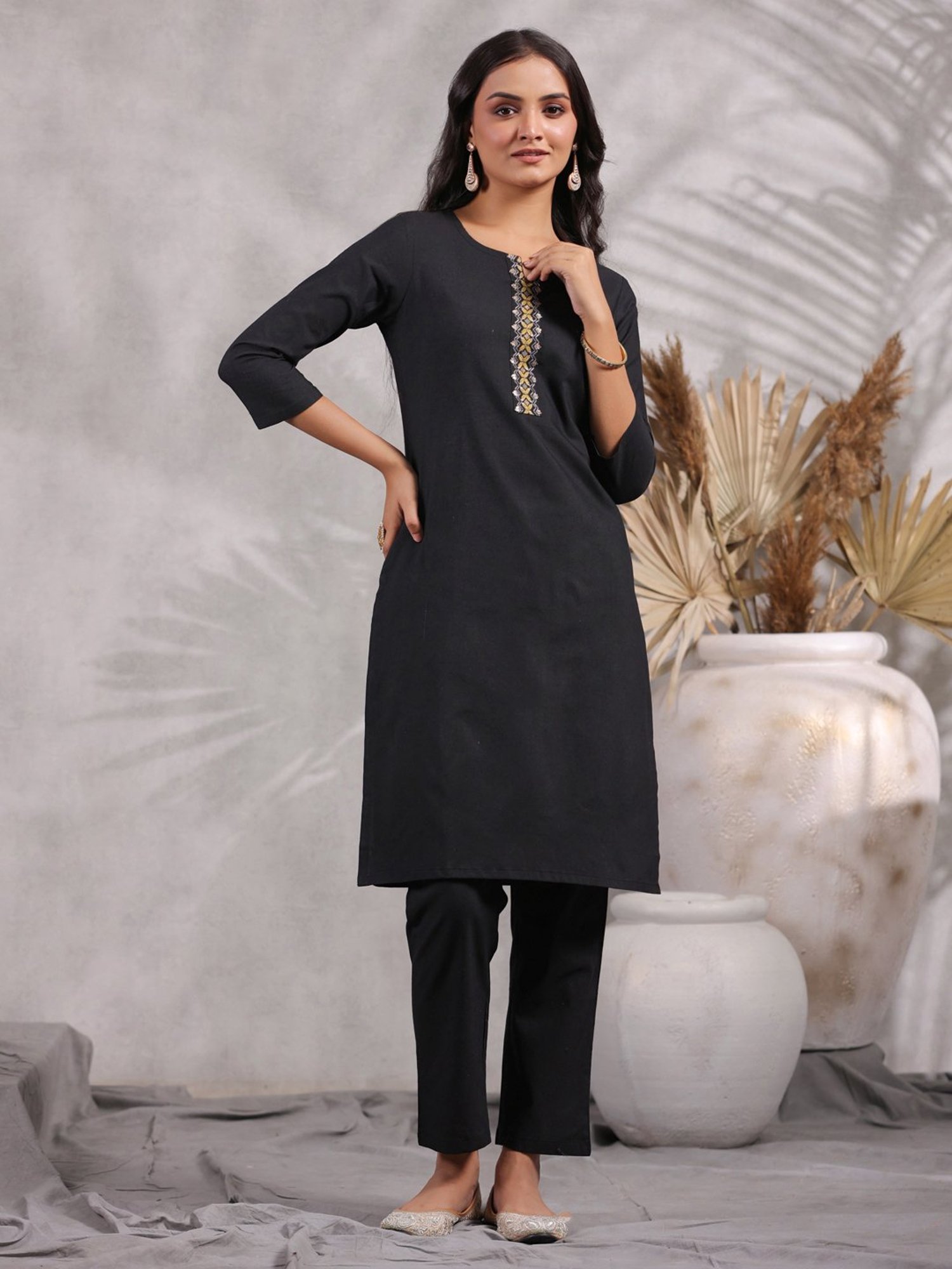 Anubhutee Black Cotton Kurti Pant Set With Dupatta