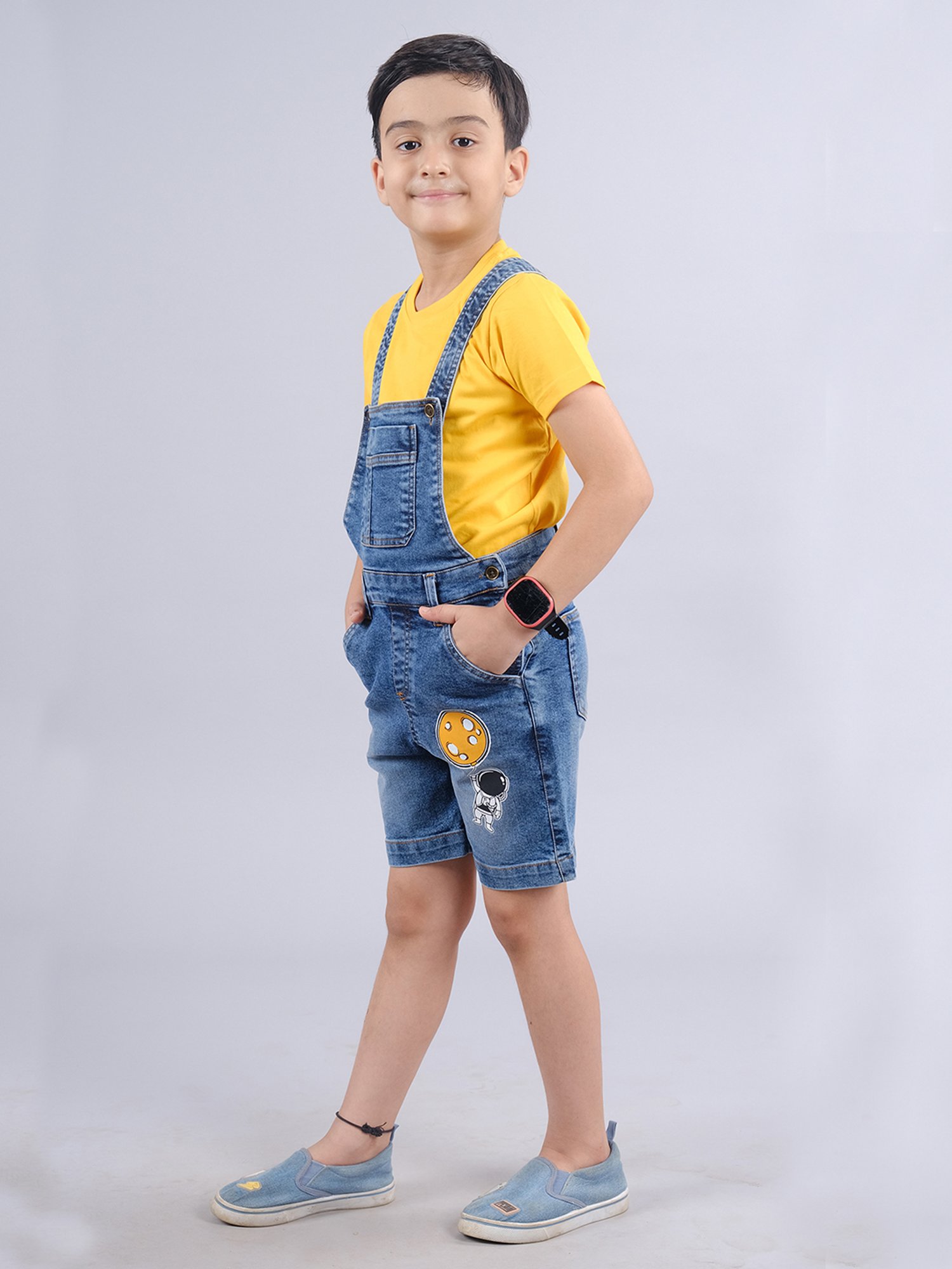 Kiddopanti Kids Blue Solid Dungaree
