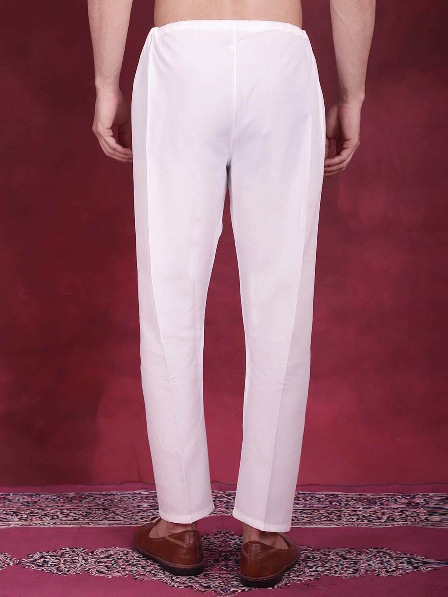 Jompers White Regular Fit Pyjamas