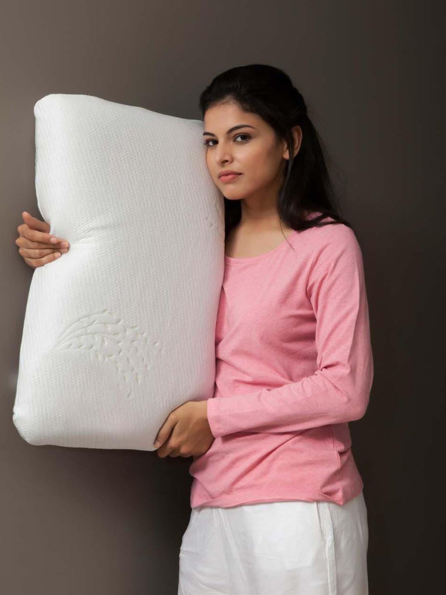 The White Willow White Stitched Memory Foam Pillow - Set of 1