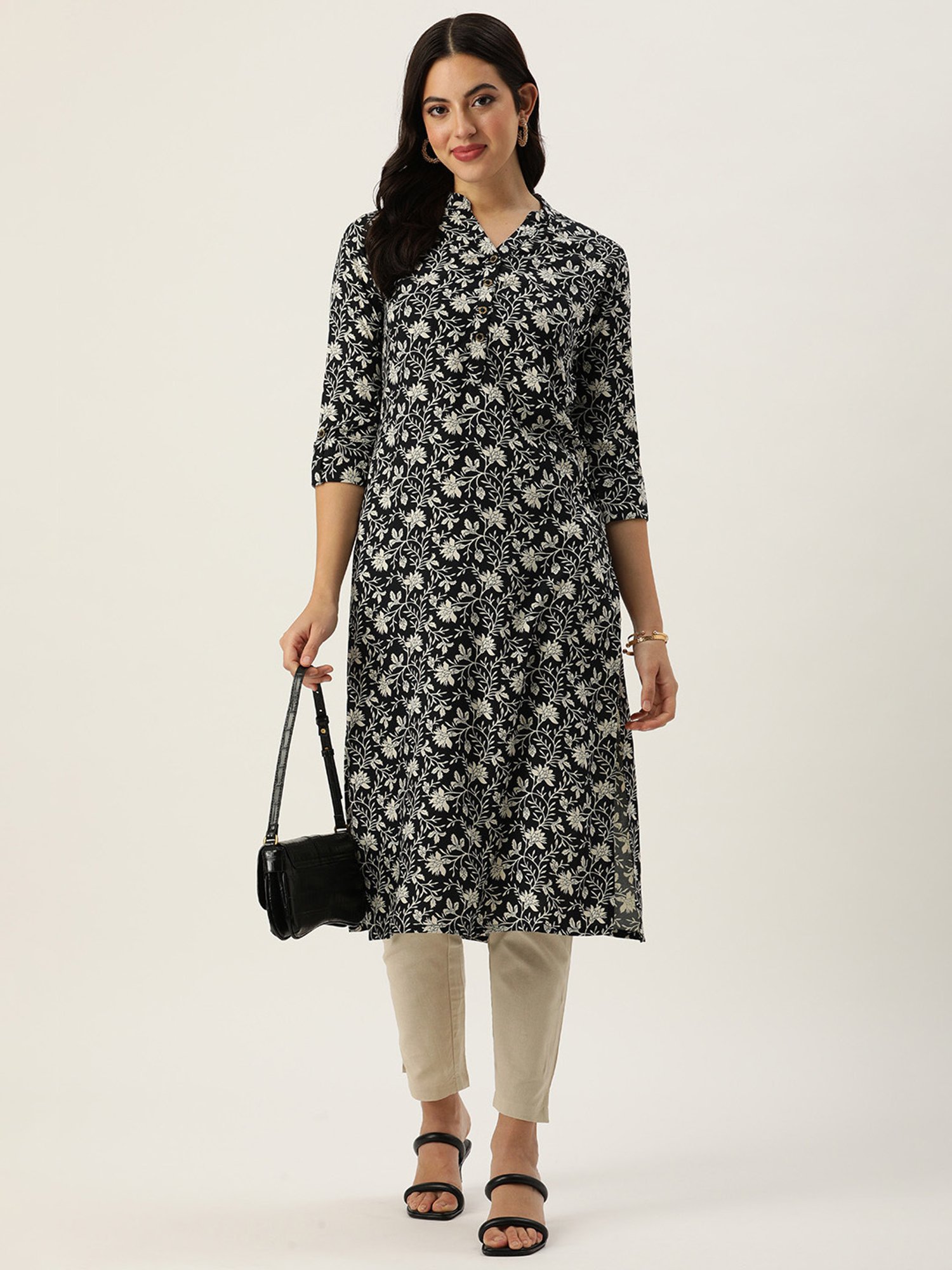Amukti Black Rayon Floral Print Straight Kurta