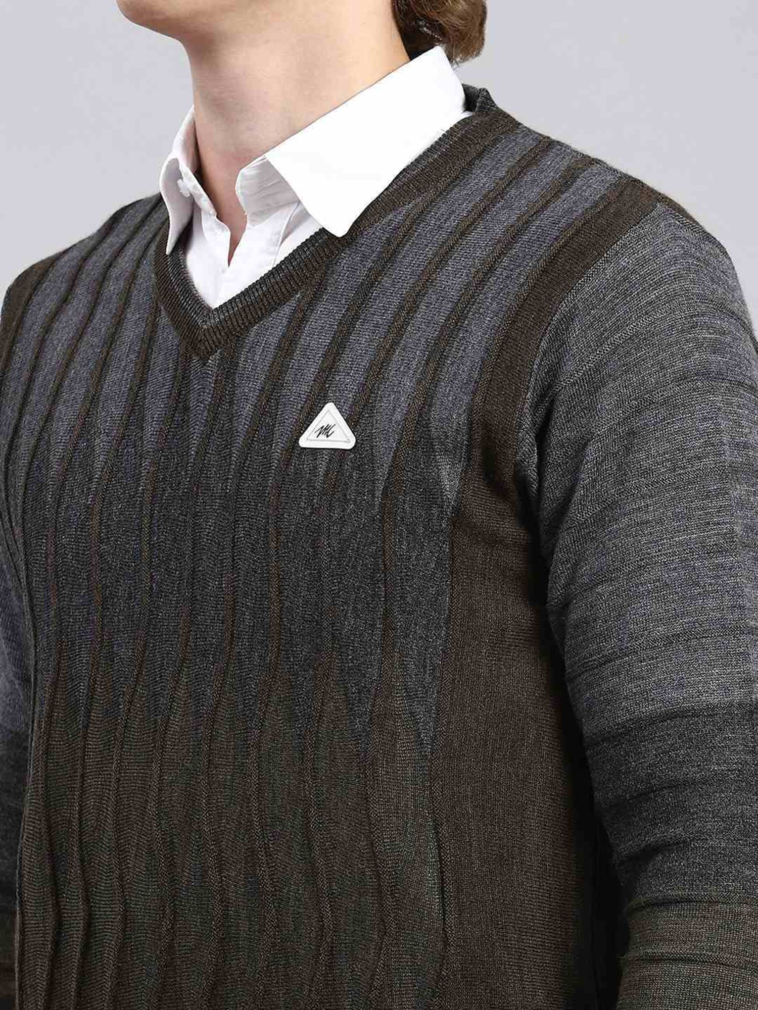 Monte Carlo Choclate Brown Regular Fit Self Pattern Sweater