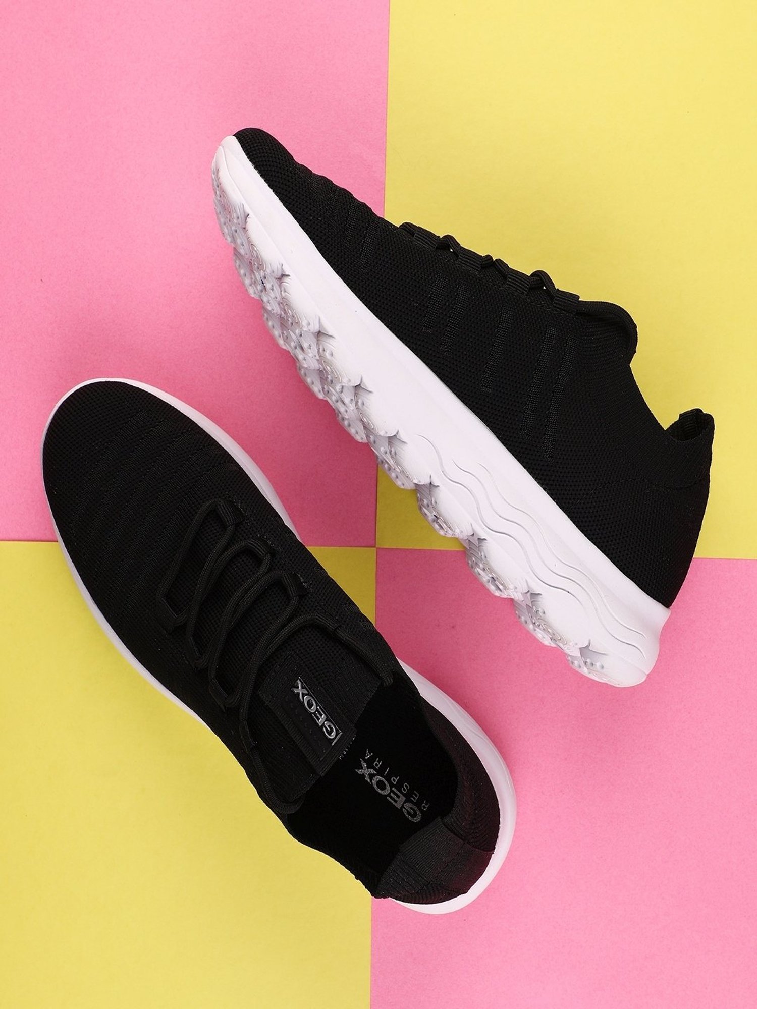 Geox Women's Spherica Black Sneakers