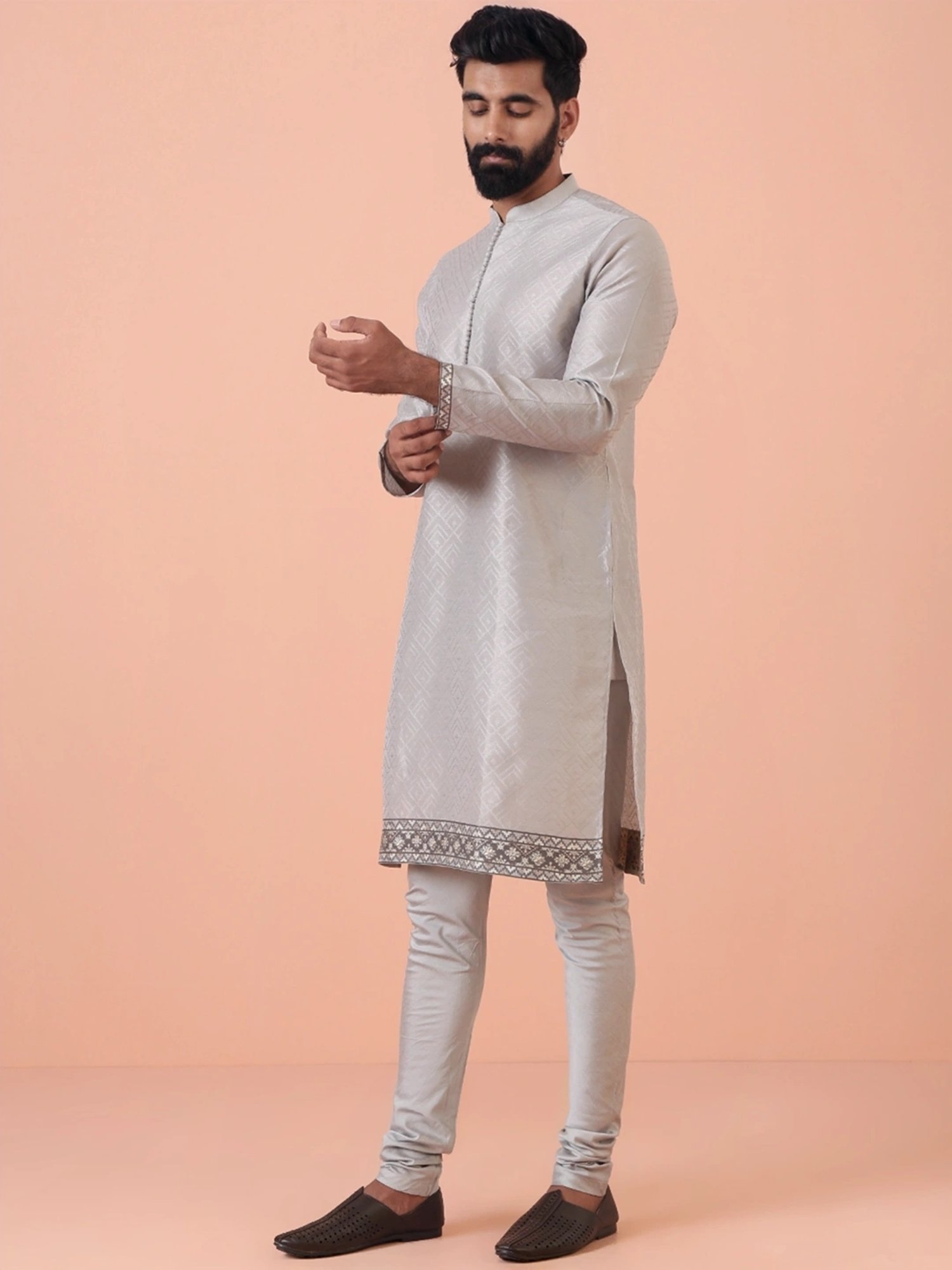 Kisah Grey Regular Fit Embroidered Kurta Bottom Set