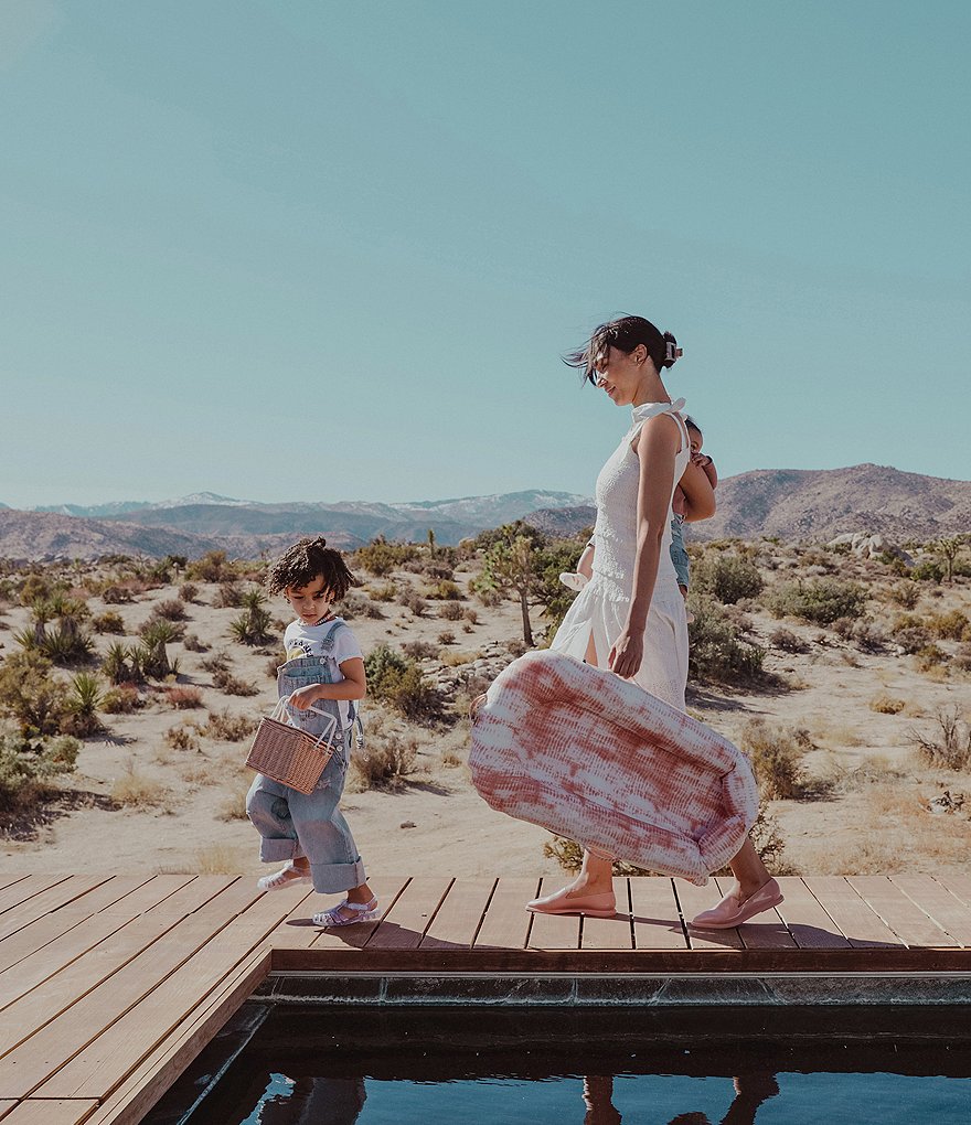 DockATot 0-8 Month Ginger Shibori Deluxe Dock Stage 1