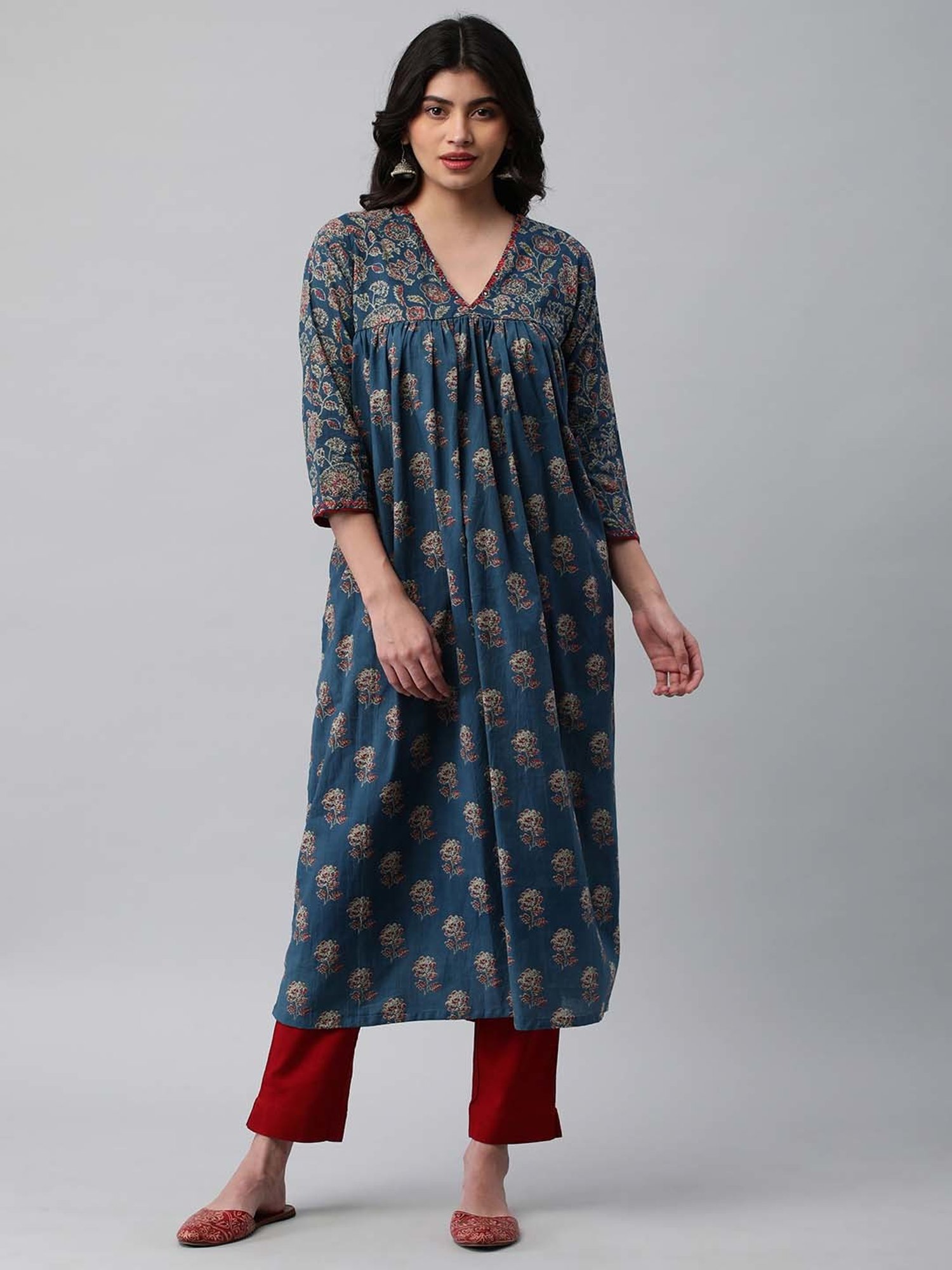 Kami Kubi Blue Cotton Embroidered A Line Kurta