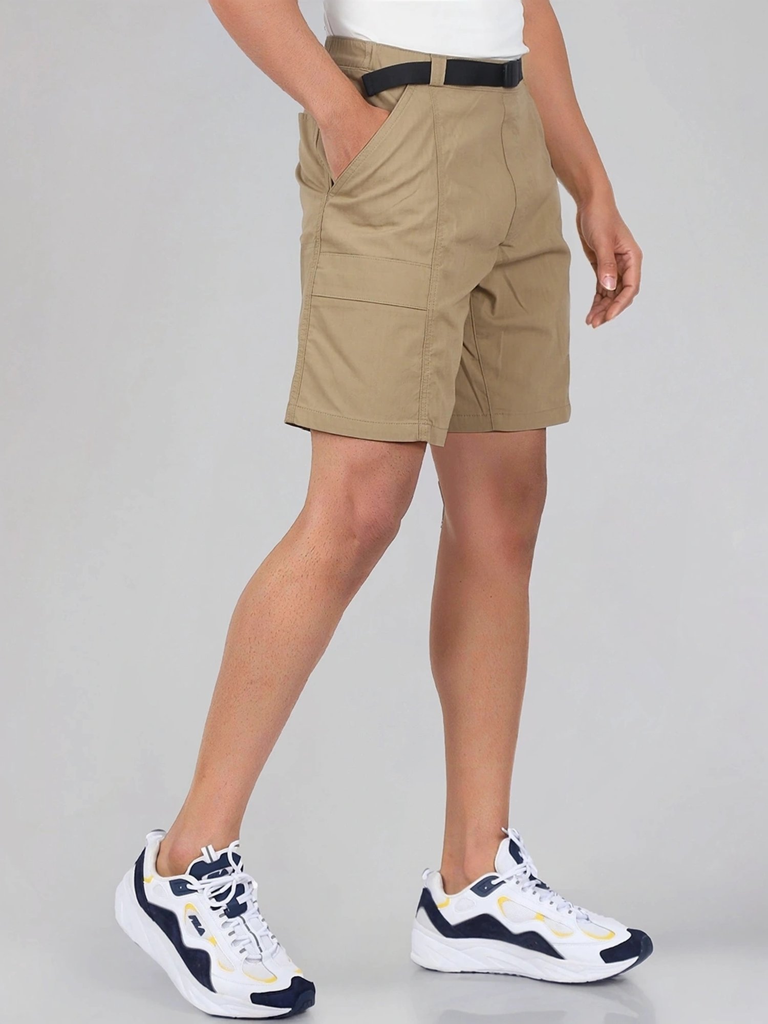 Wrangler Khaki Cotton Relaxed Fit Shorts