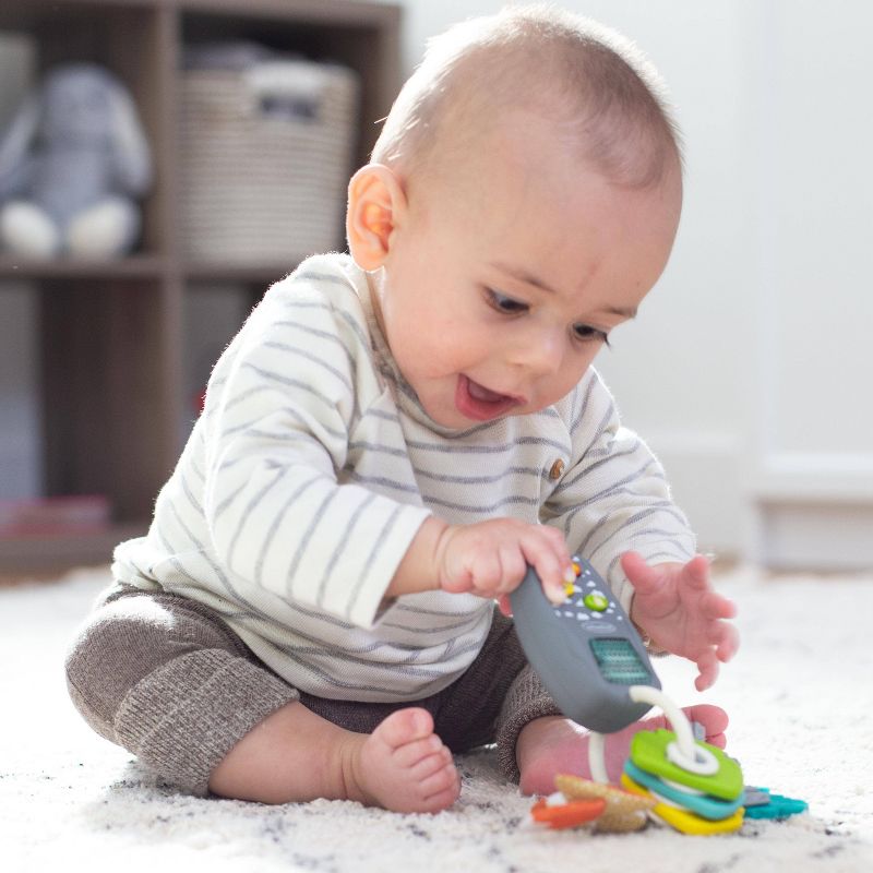 Infantino Go gaga! Lights & Music Busy Keys