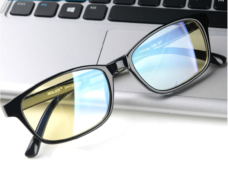 4pcs Multipurpose Practical Creative Exquisite Funny New Year Party Decors Photo Props