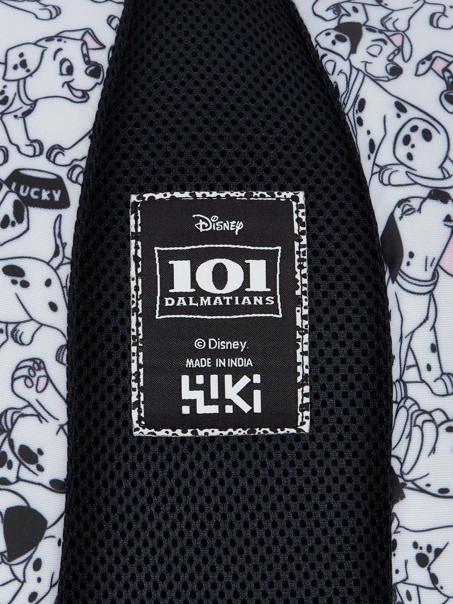 Wiki 18.5 Ltrs White & Black Medium Backpack