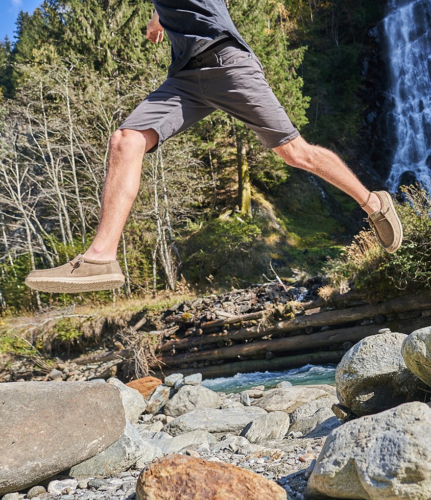 Hey Dude Men's Wally Canvas Washable Chukkas