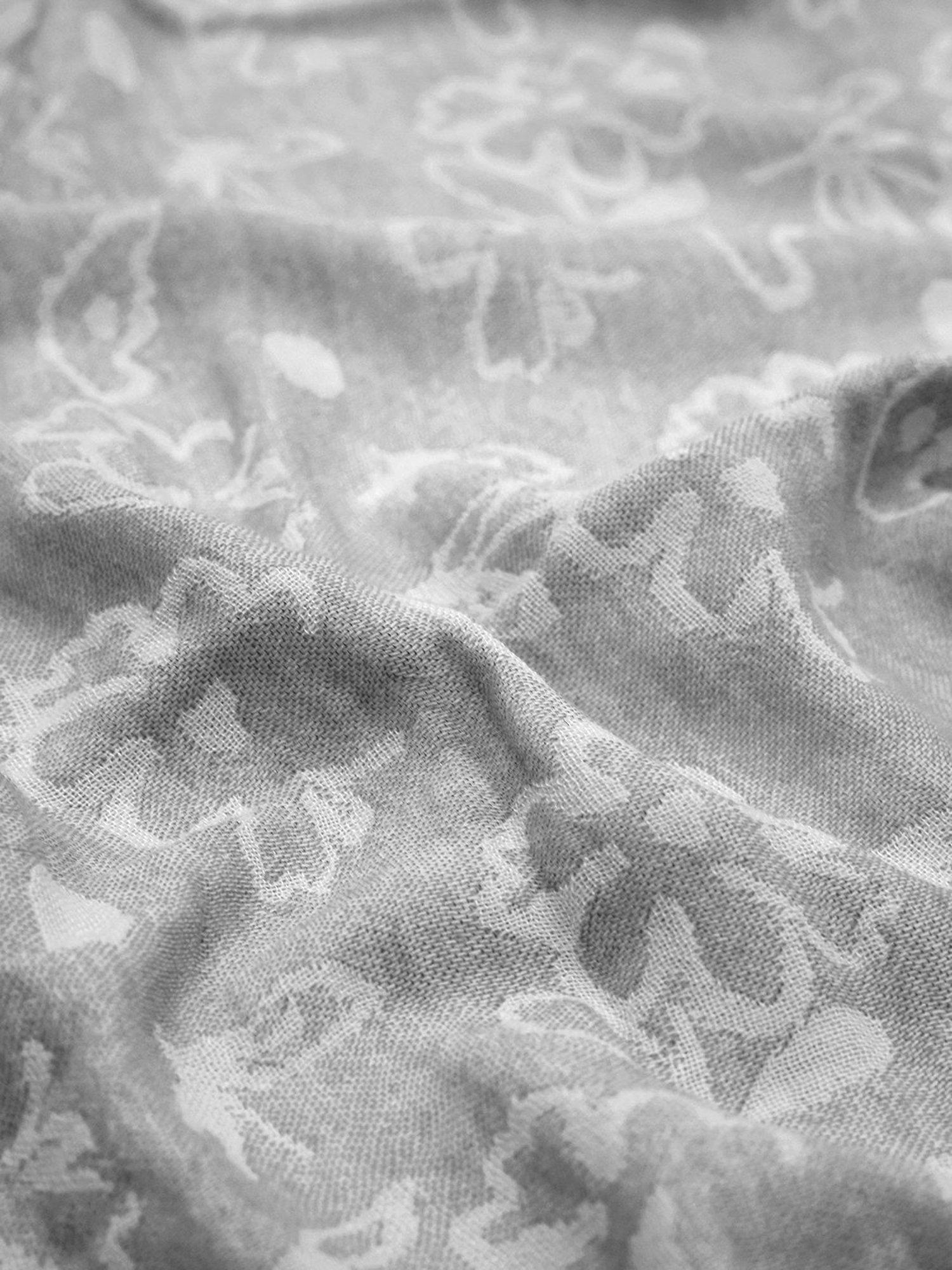 Doctor Towels Banana Jacquard Floral Grey 300 GSM Viscose Bath Towel