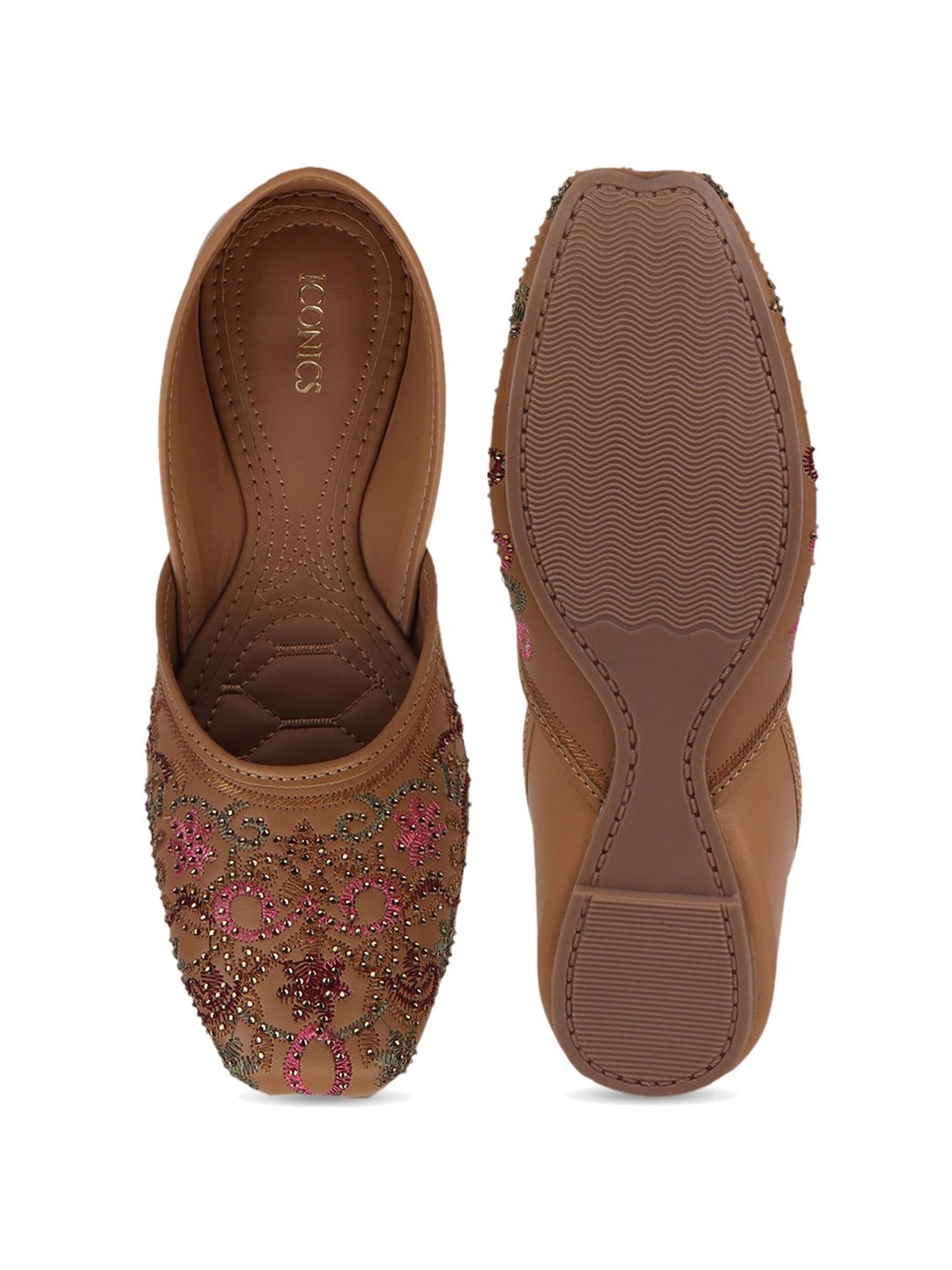 Iconics Women's Brown Ethnic Juttis