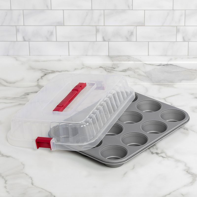 Kaiser Bakeware Steel Muffin Pan, 12 Cup