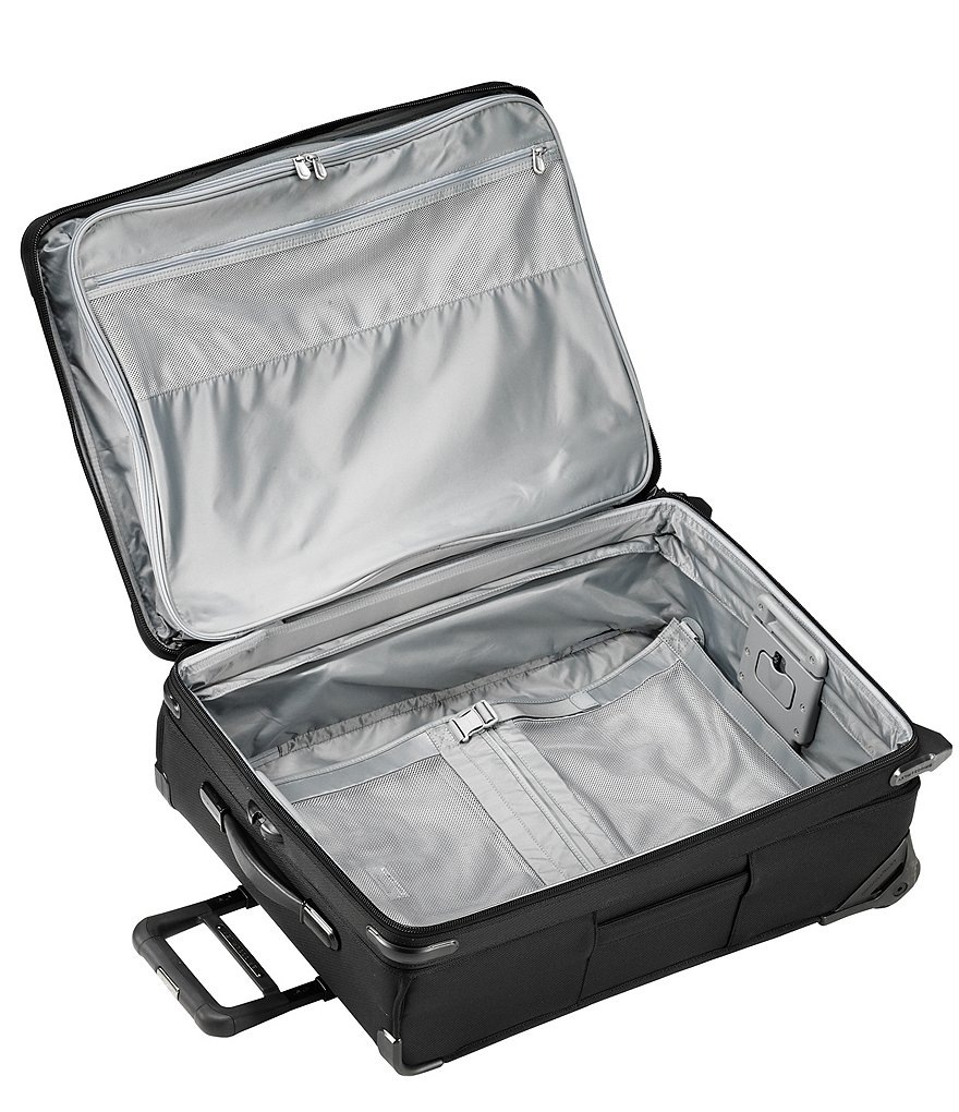 Briggs & Riley Baseline Medium Expandable Upright