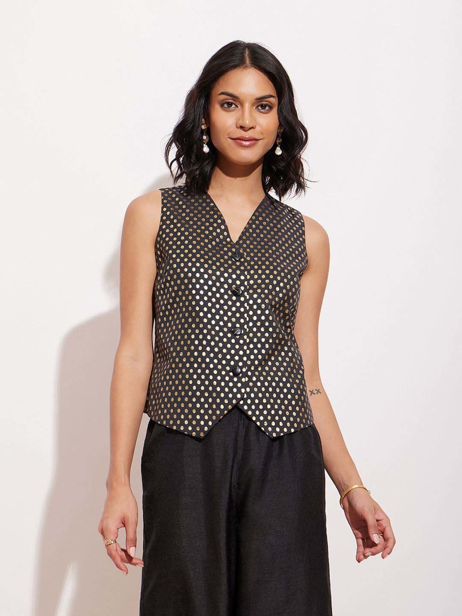 Pink Fort Black Cotton Printed Waistcoat