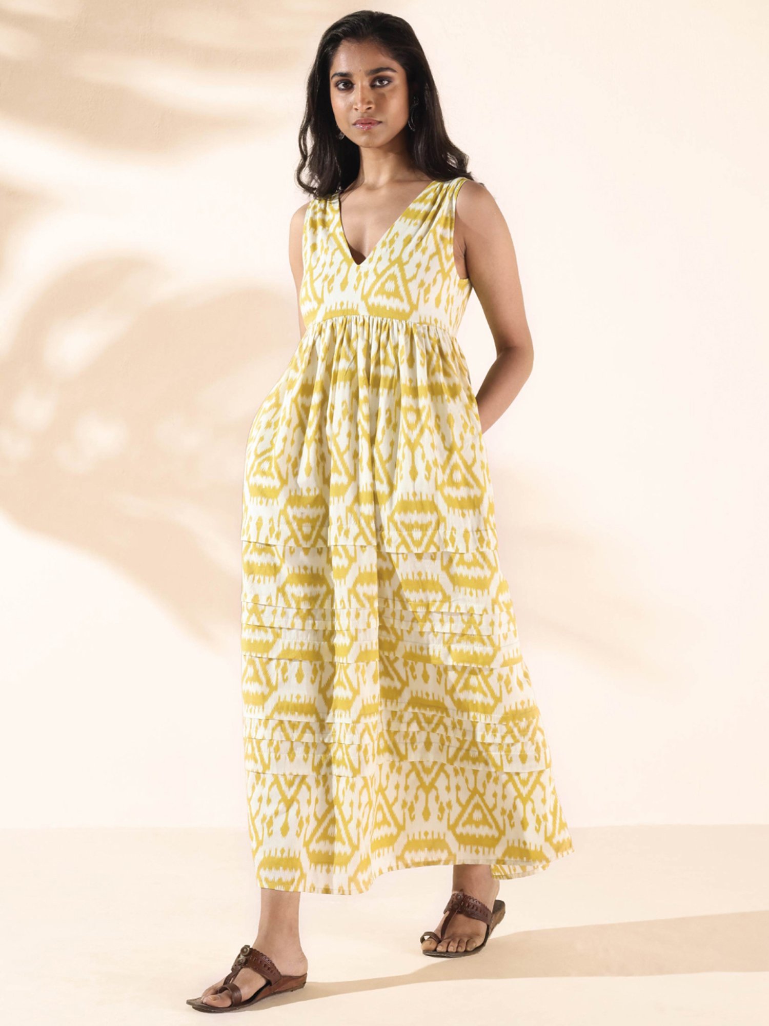 true Browns Yellow Printed Maxi Dress