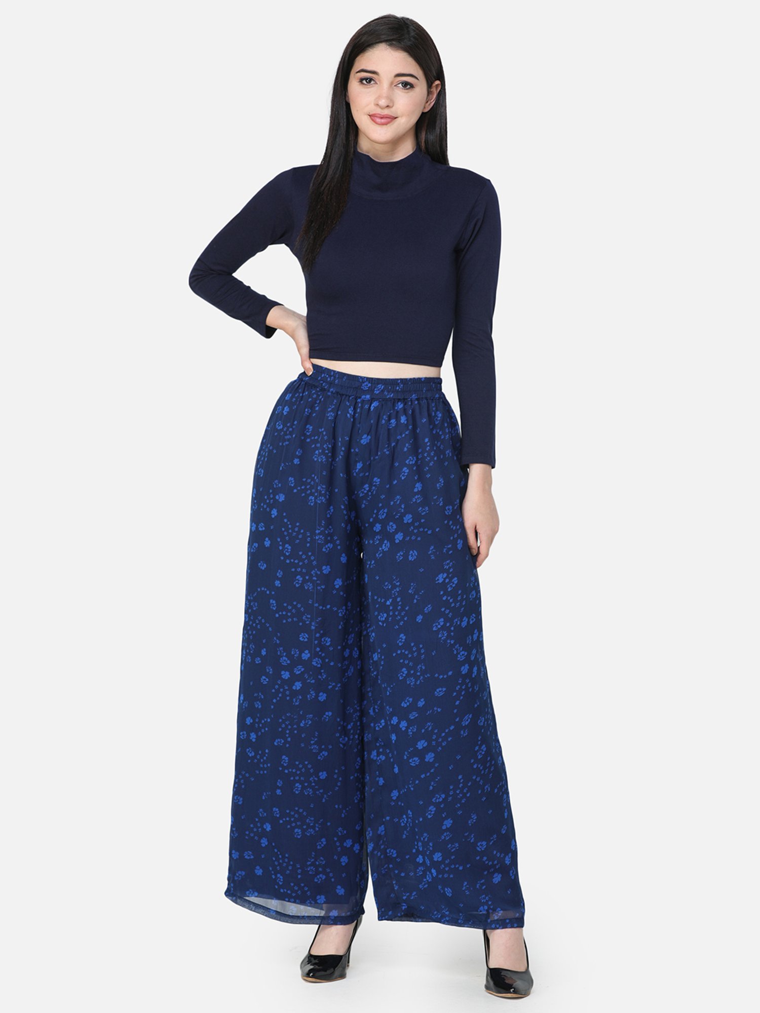 Scorpius Navy Regular Fit Crop Top