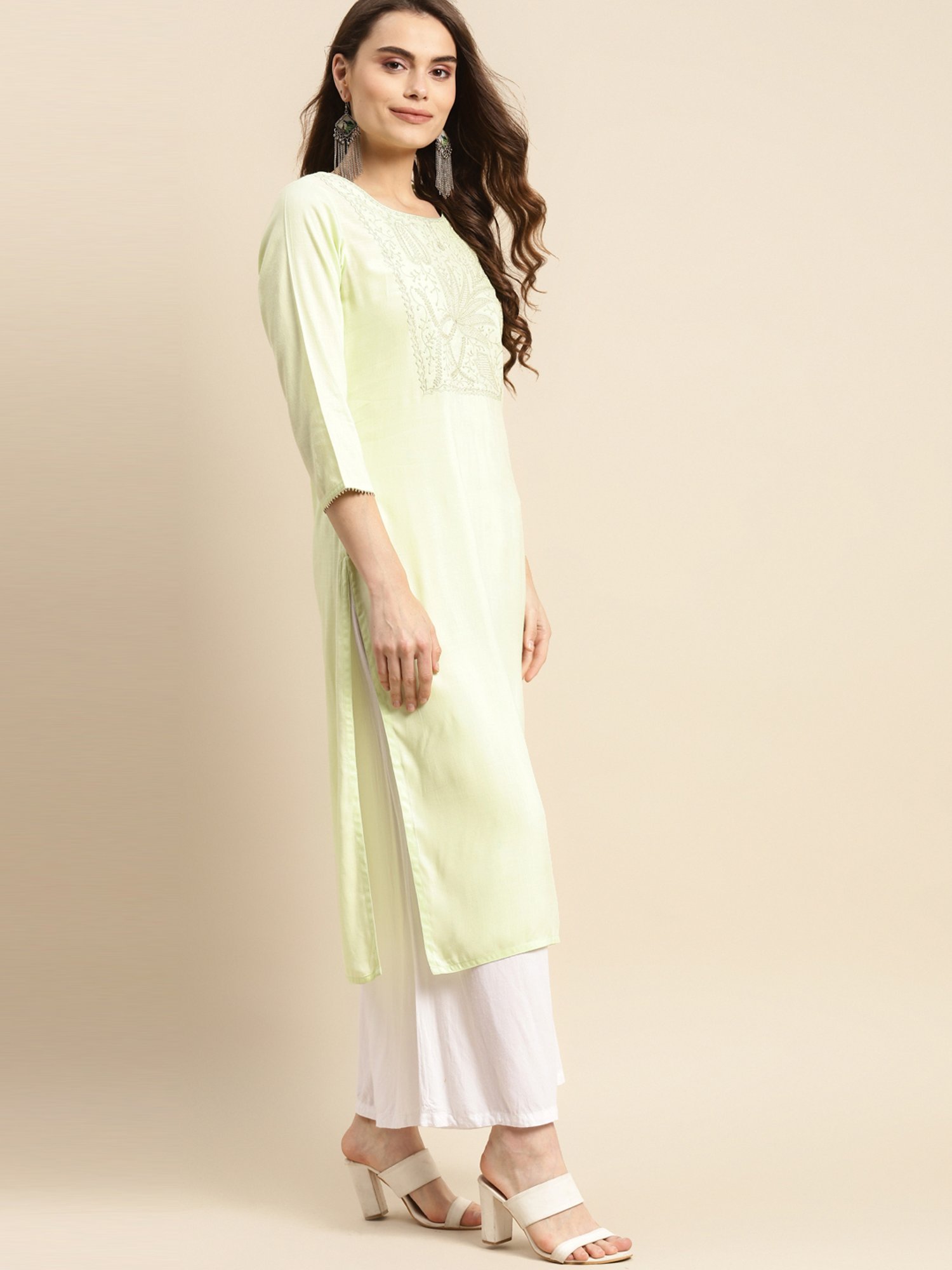 Prakrti Green Embroidered Straight Kurta