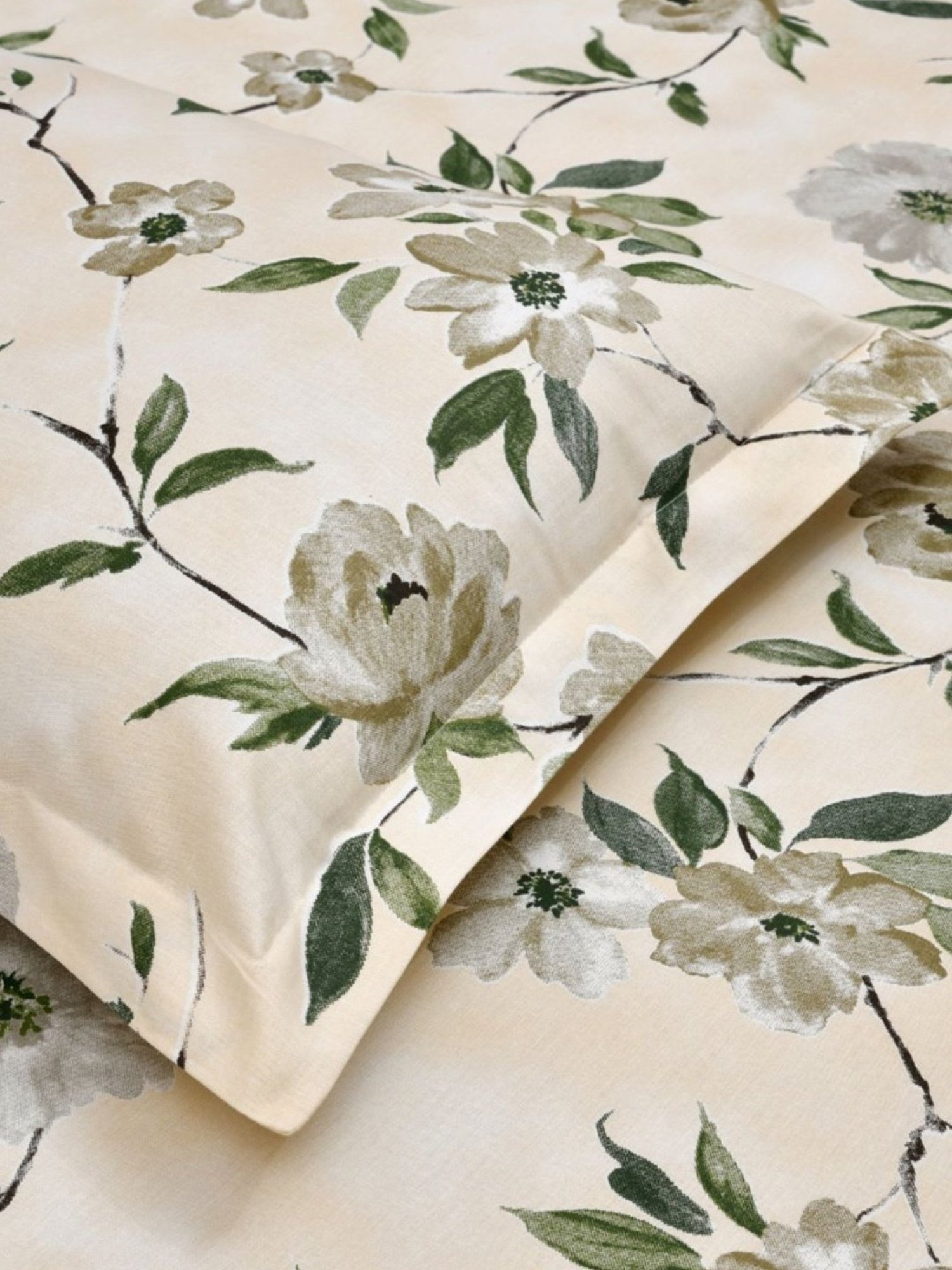 Haus & Kinder Greek Garden Romance Yellow & Greem 186 TC Cotton King Bed Sheet with 2 Pillow Covers