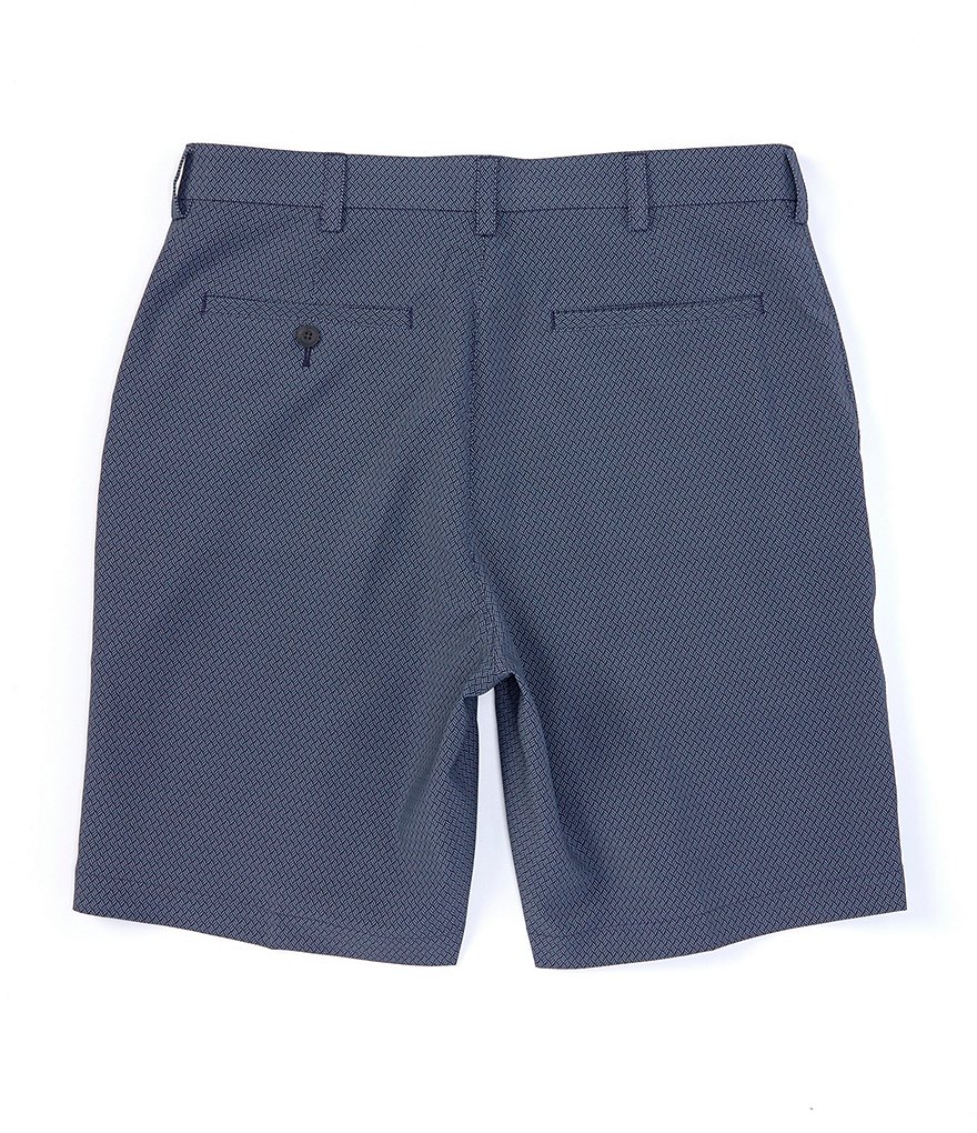 Roundtree & Yorke Big and Tall Performance 9#double; and 11#double; Inseam Flat Front Herringbone Print Shorts