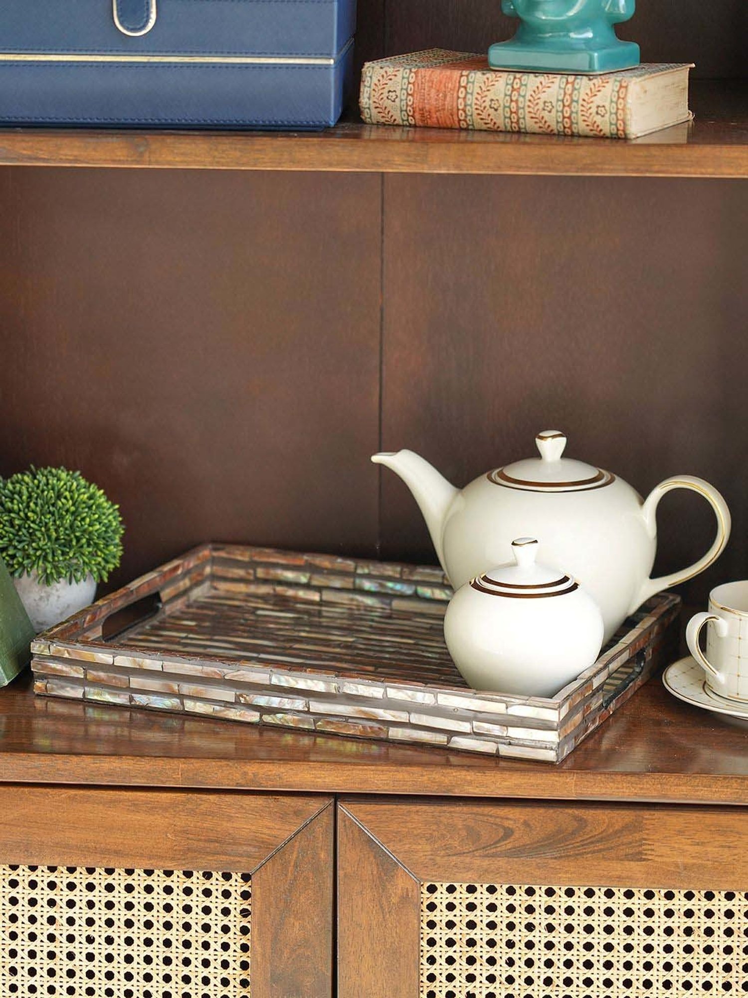 Pure Home and Living Black Rectangular Serving Tray