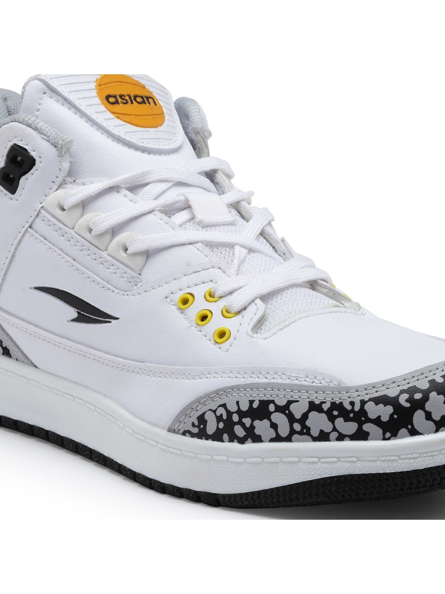 Asian Men's White Casual Sneakers