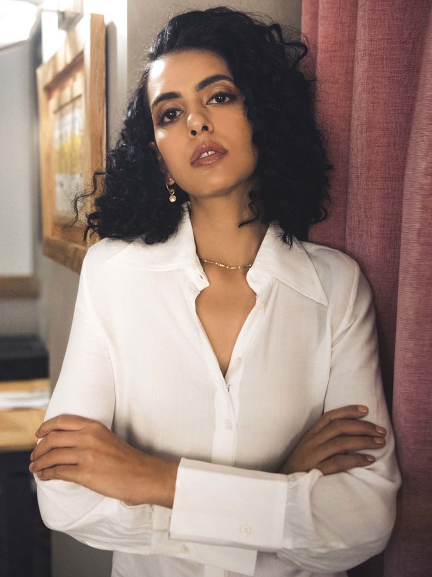 Qua White Luxe Fitted Shirt