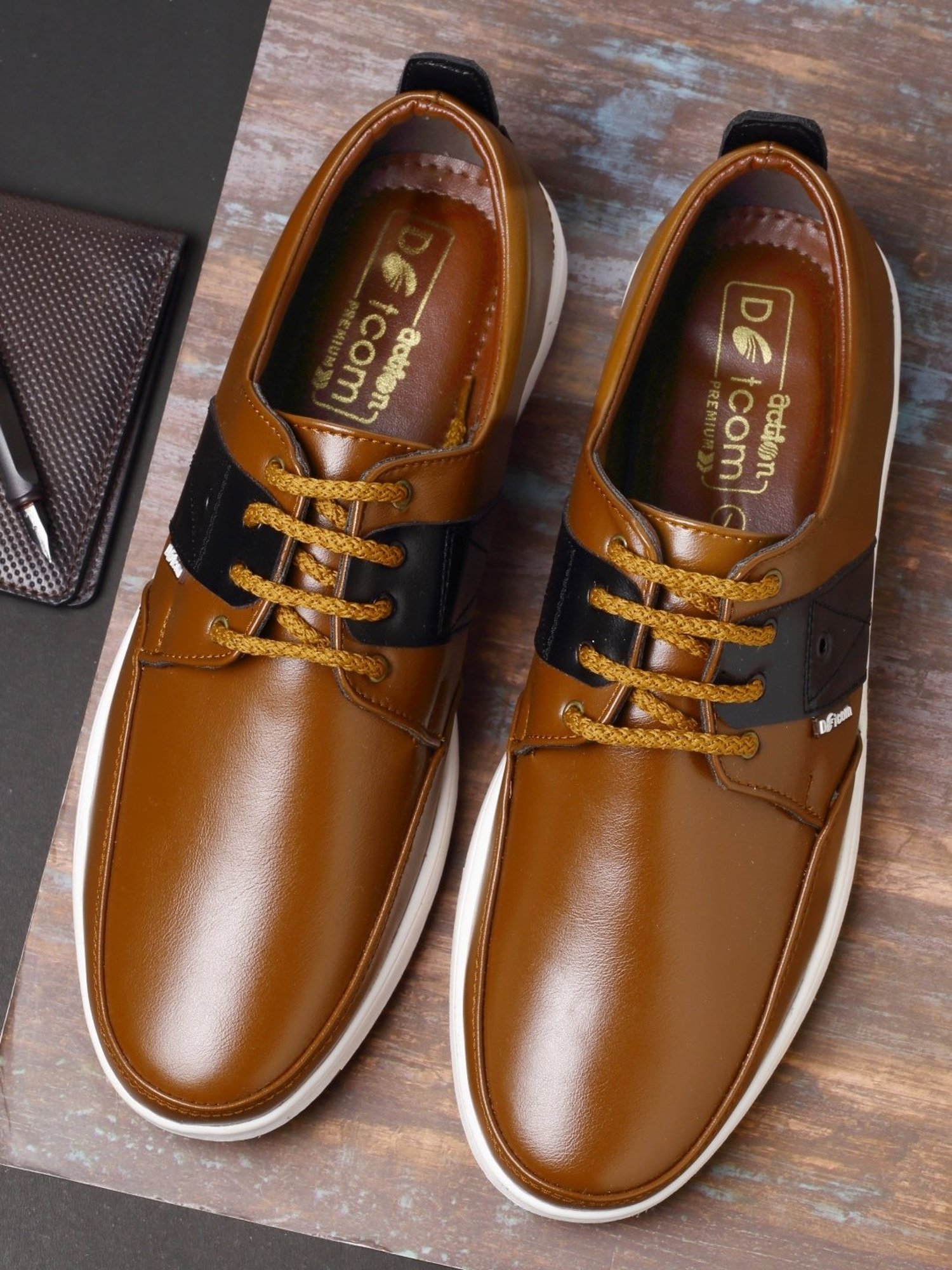 Action Men's Tan Derby Shoes