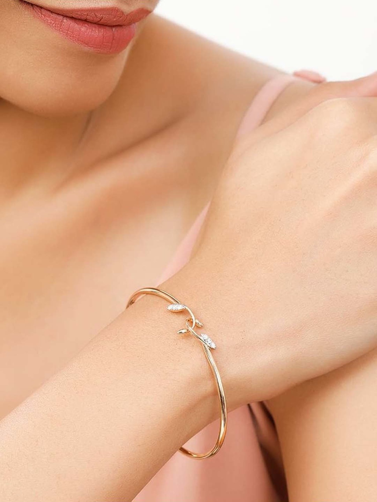 Mia By Tanishq Nature's Finest 14k Yellow Gold Functional Flair Diamond Classic Bangle