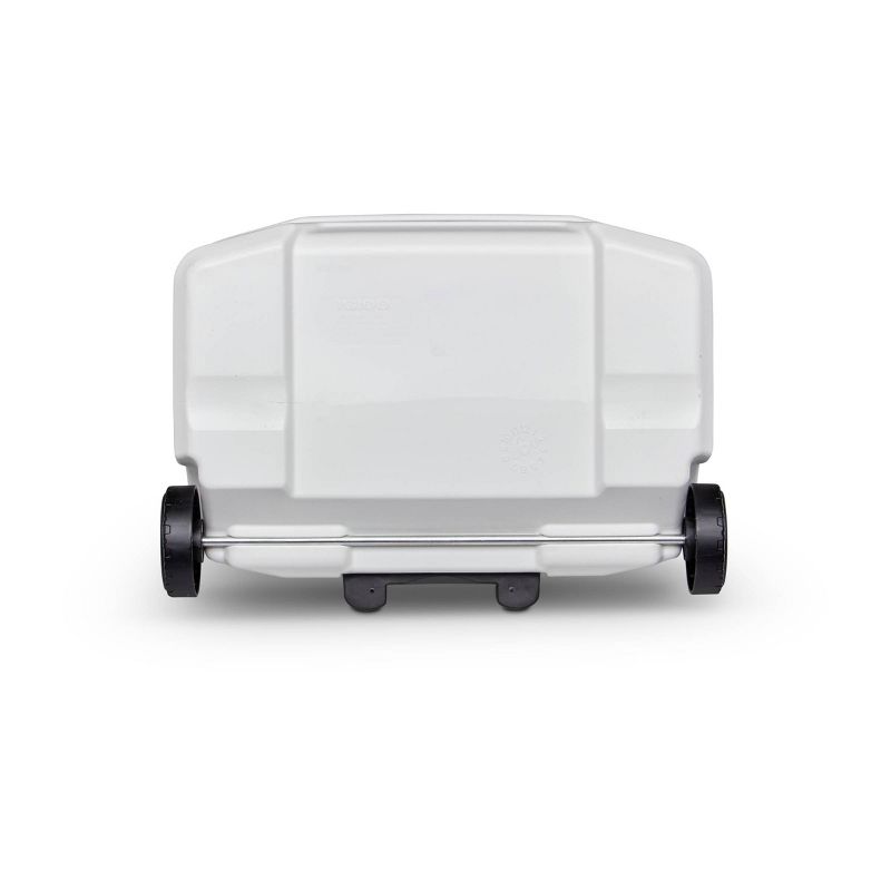 Igloo Latitude 30qt Roller Marine Cooler