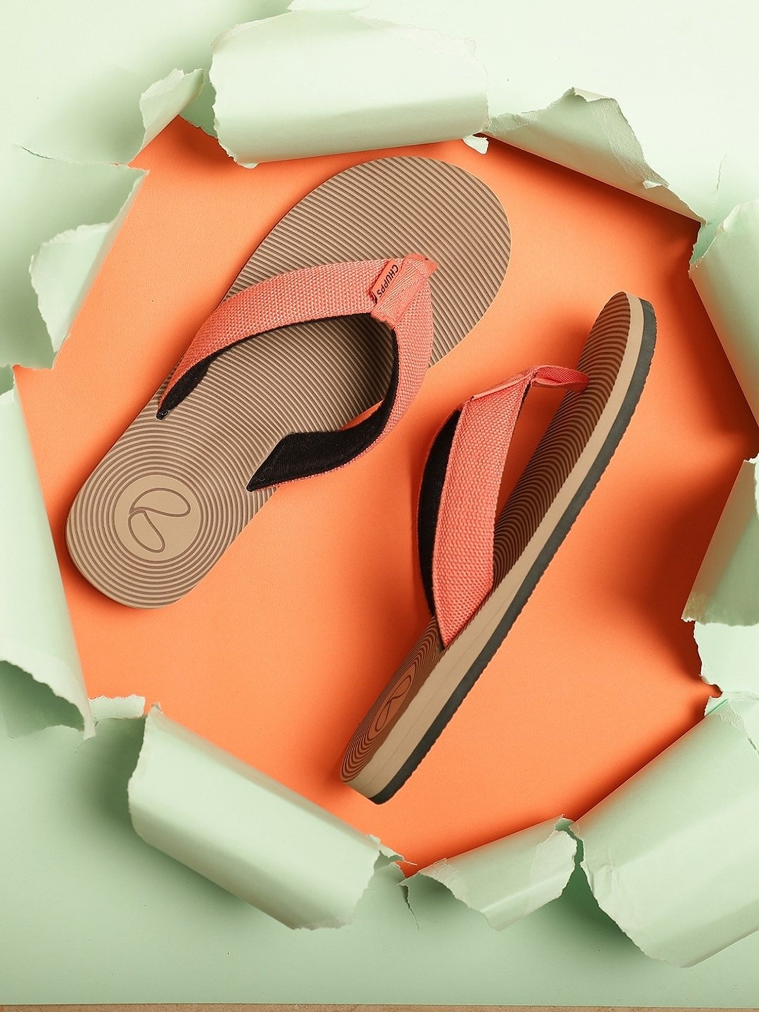 Chupps Men's Brown Flip Flops