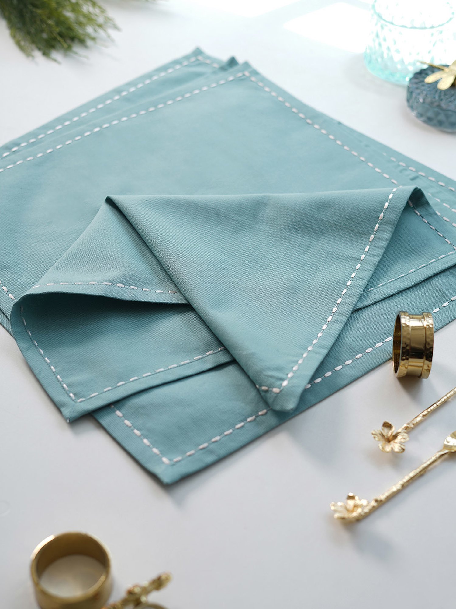 Art Street Pink Engineered Wood Rectangle Tissue Paper Napkin Box