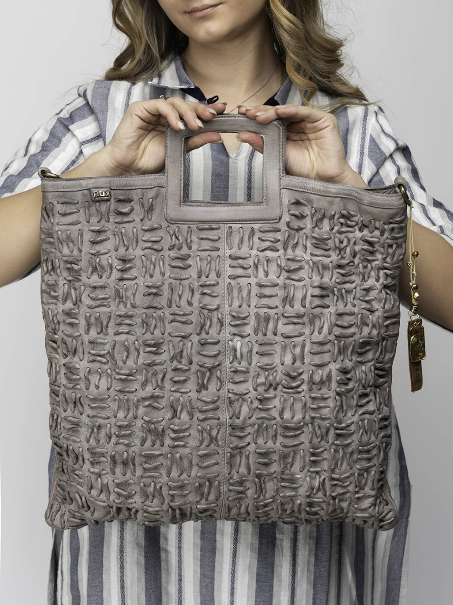 Art N Vintage Esther Grey Leather Textured Large Handbag